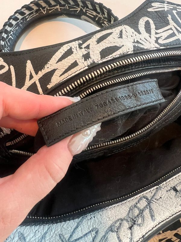 Balenciaga Balenciaga Neo City Cagole Graffiti Leather Bag Size ONE SIZE - 15 Thumbnail