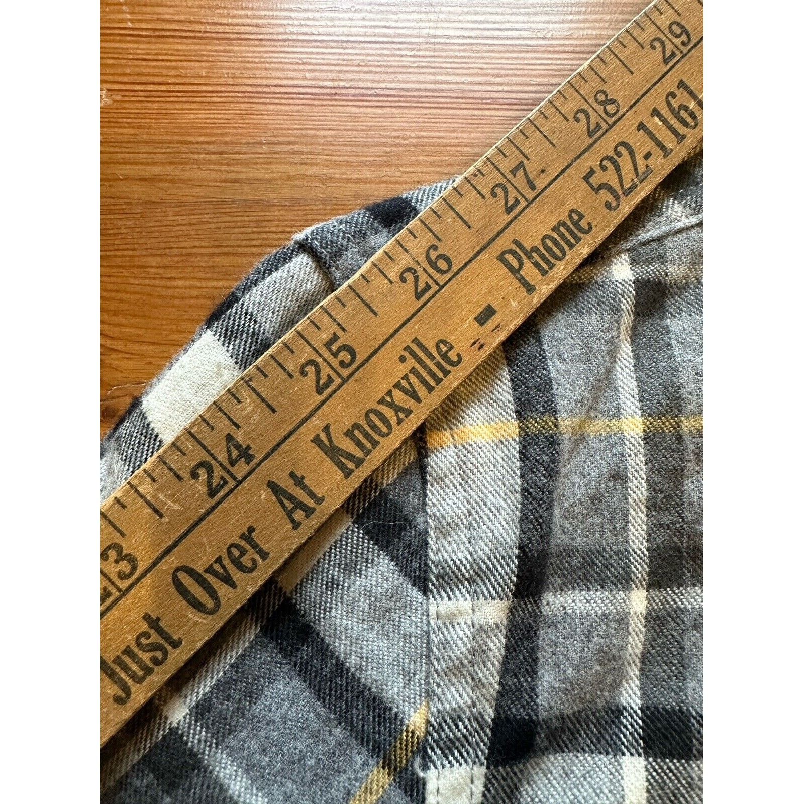 L.L. Bean New LL Bean Flannel Shirt Mens Small Slim Long Sleeve Plaid Size US S / EU 44-46 / 1 - 10 Thumbnail