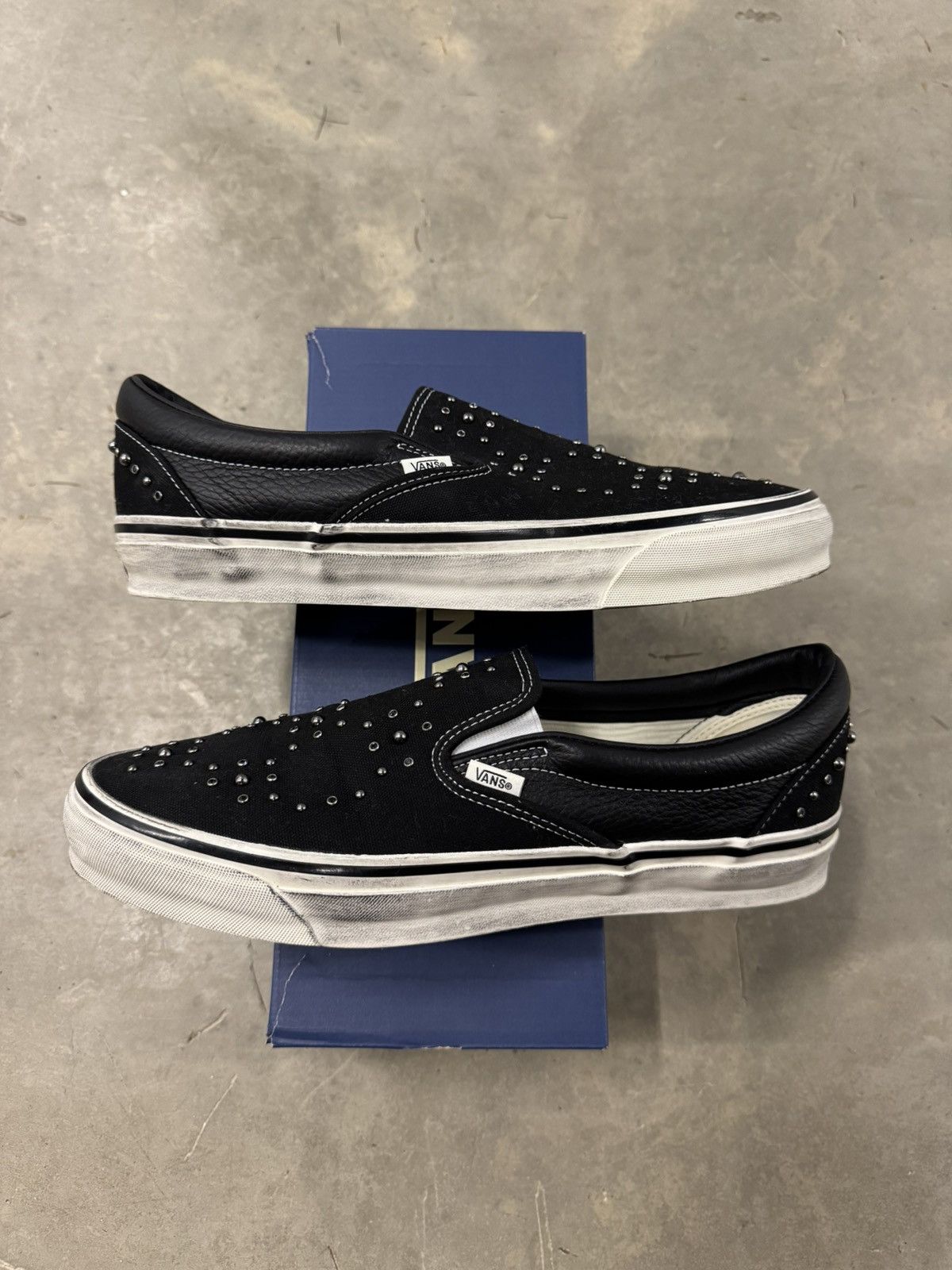 Vans Vans Premium Classic Slip On Pearlized Pack Blackout Size 13 Size US 13 / EU 46 - 2 Thumbnail