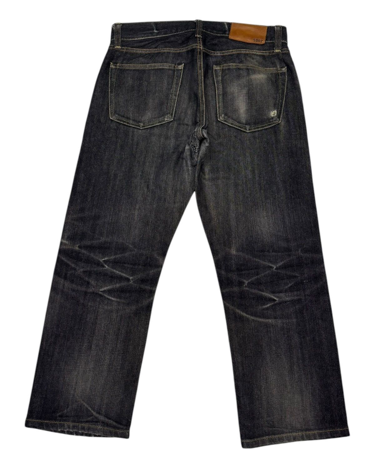 Undercover × Uniqlo DISTRESSED DENIM S002 UNIQLO SELVEDGE JEANS UNDERCOVER STYLE Size US 32 / EU 48 - 2 Thumbnail