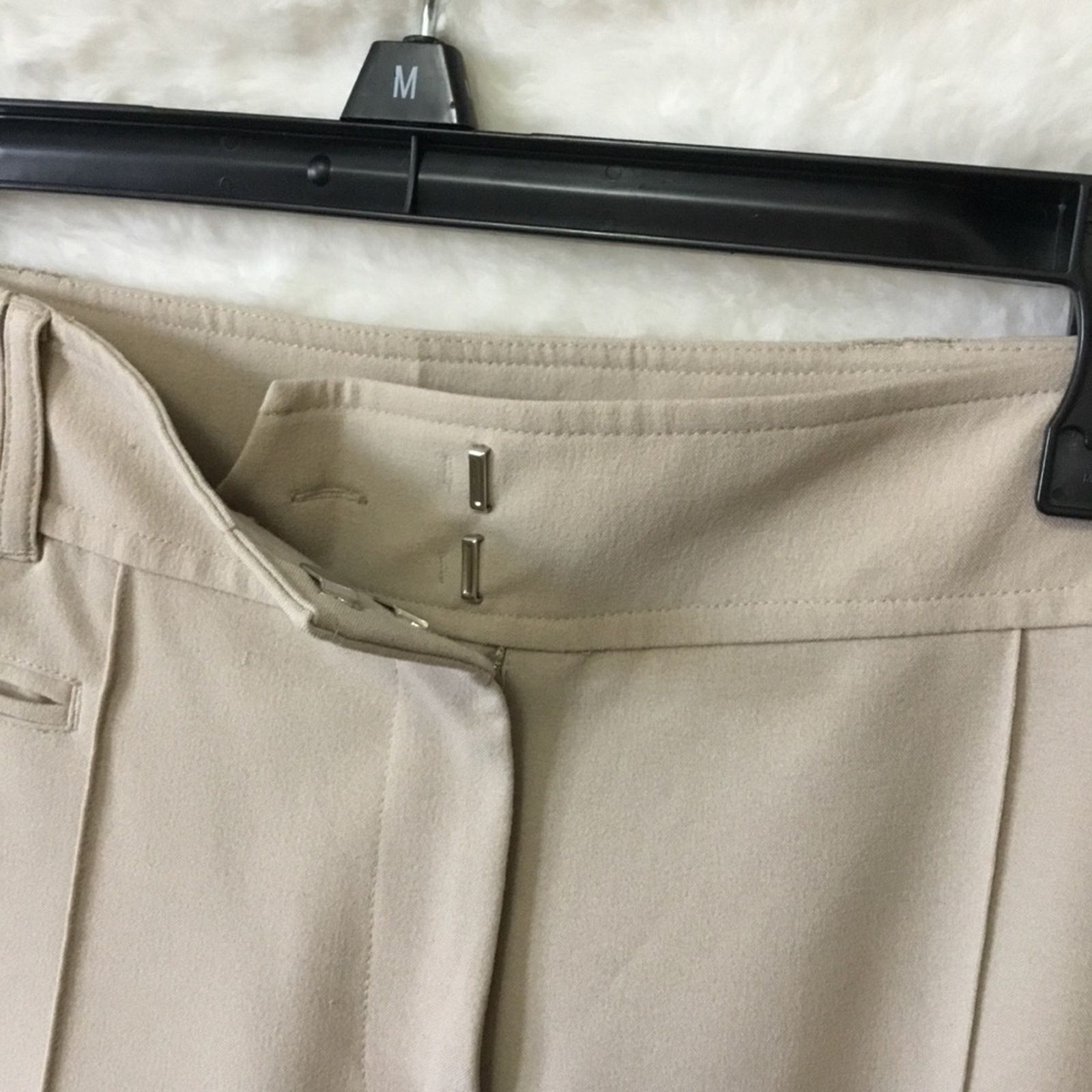 Bcbgmaxazria BCBGMaxazria Tan Dress Pants Size 27" / US 4 / IT 40 - 6 Thumbnail