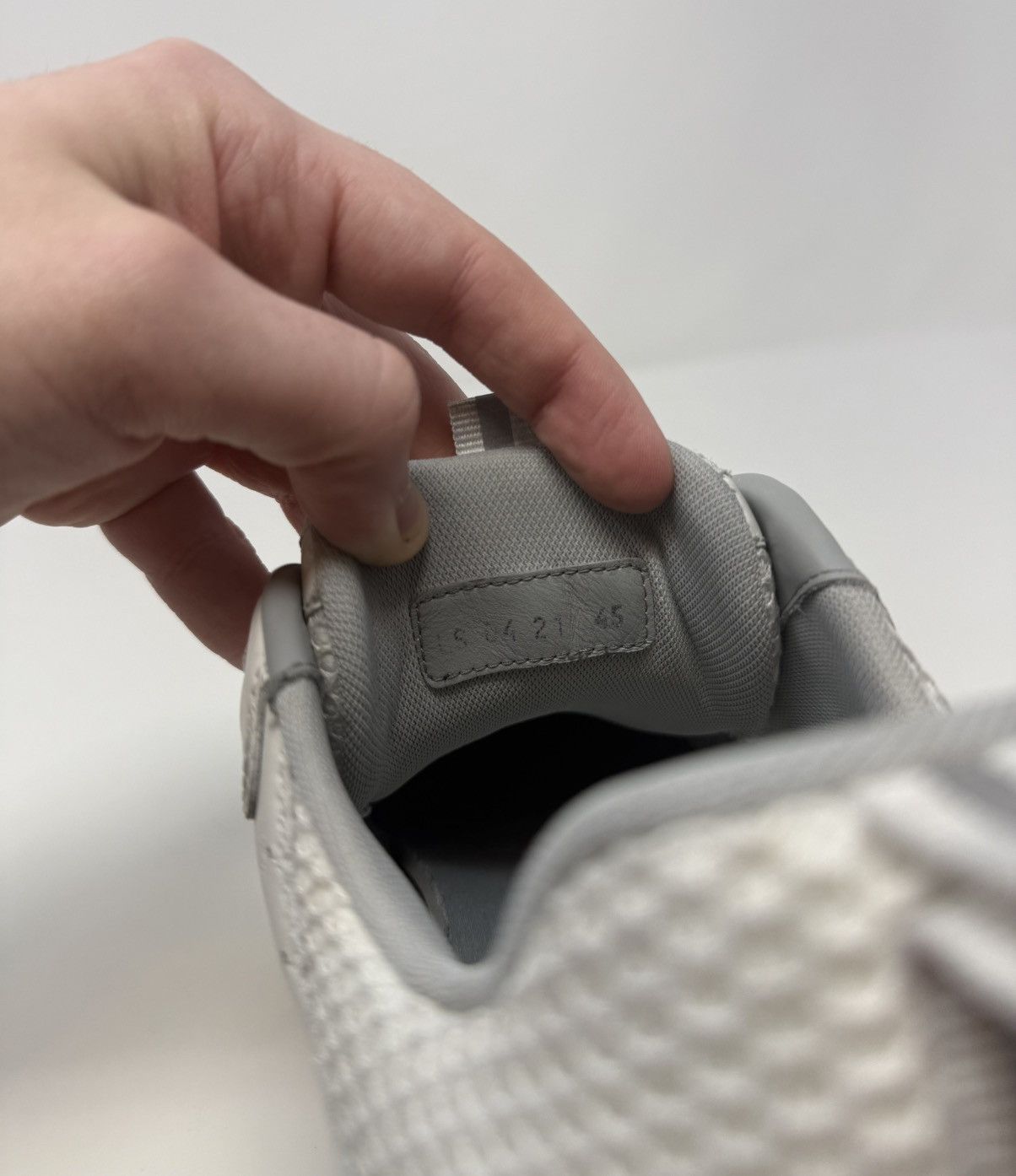 Dior Dior B22 Sneaker White/Black Size US 12 / EU 45 - 7 Thumbnail