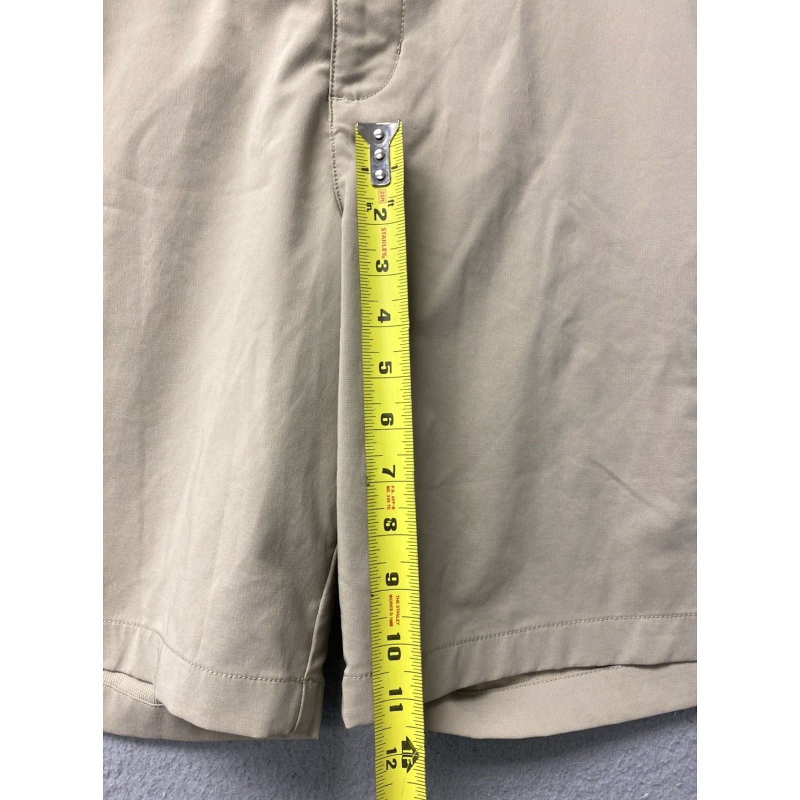 Chaps VINTAGE Chaps Mens Golf Shorts Size 38 Cargo Pockets Canvas Beige 90s Mens Size US 38 / EU 54 - 7 Thumbnail