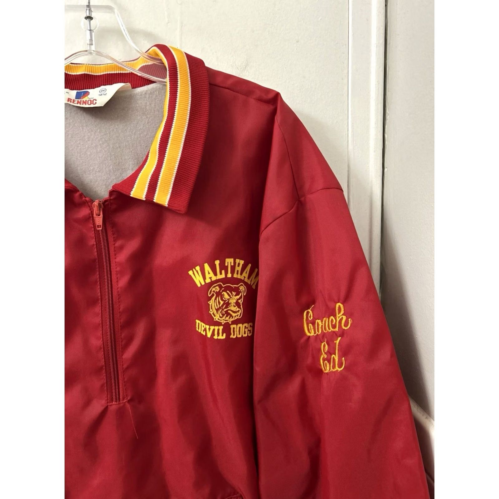 Vintage VINTAGE Rennoc Jacket Mens 2XL Red Windbreaker Nylon Fleece Lined Coach Ed Embroidered Logo Pockets Zip 80s 90s Retro College Size US XXL / EU 58 / 5 - 4 Thumbnail