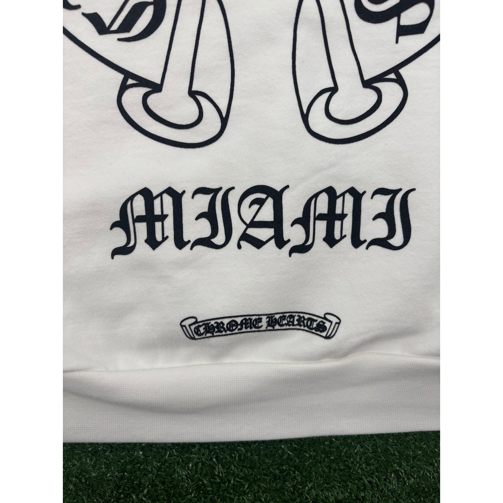 Chrome Hearts Chrome Hearts Miami Horseshoe Logo White Hoodie Size Large Size US L / EU 52-54 / 3 - 3 Thumbnail