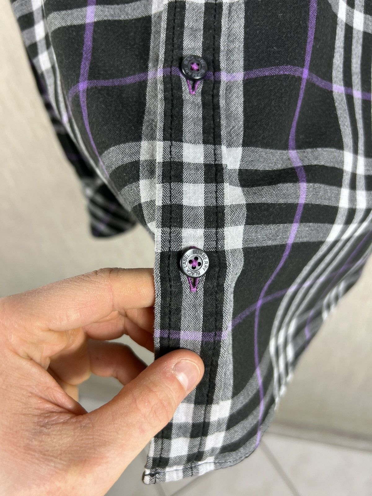 Burberry Vintage Burberry black label japanese brand checked shirt Size US M / EU 48-50 / 2 - 15 Thumbnail