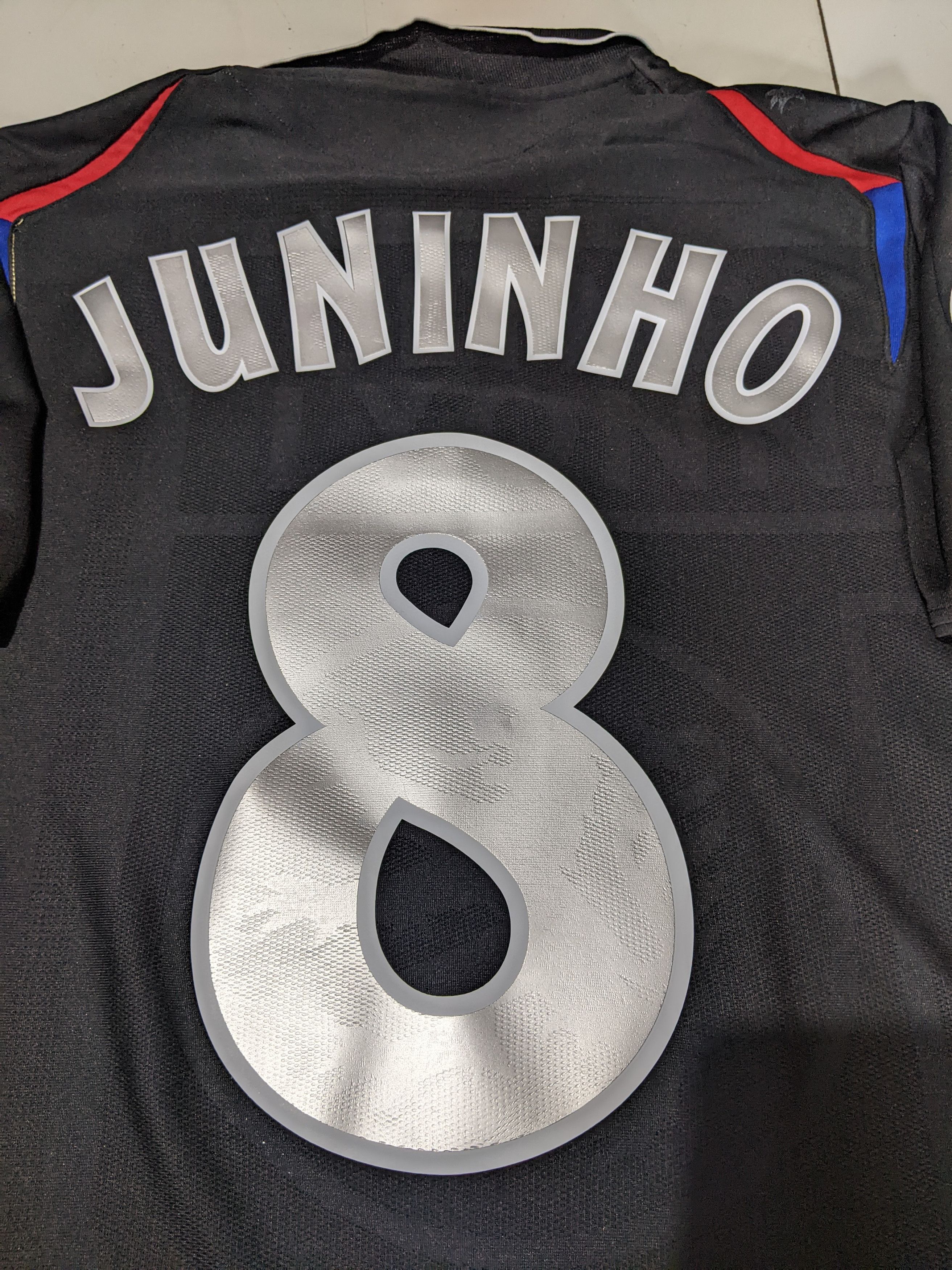 Umbro Olympique Lyon 2006-2007 Third Jersey Juninho 8 Size US M / EU 48-50 / 2 - 3 Thumbnail