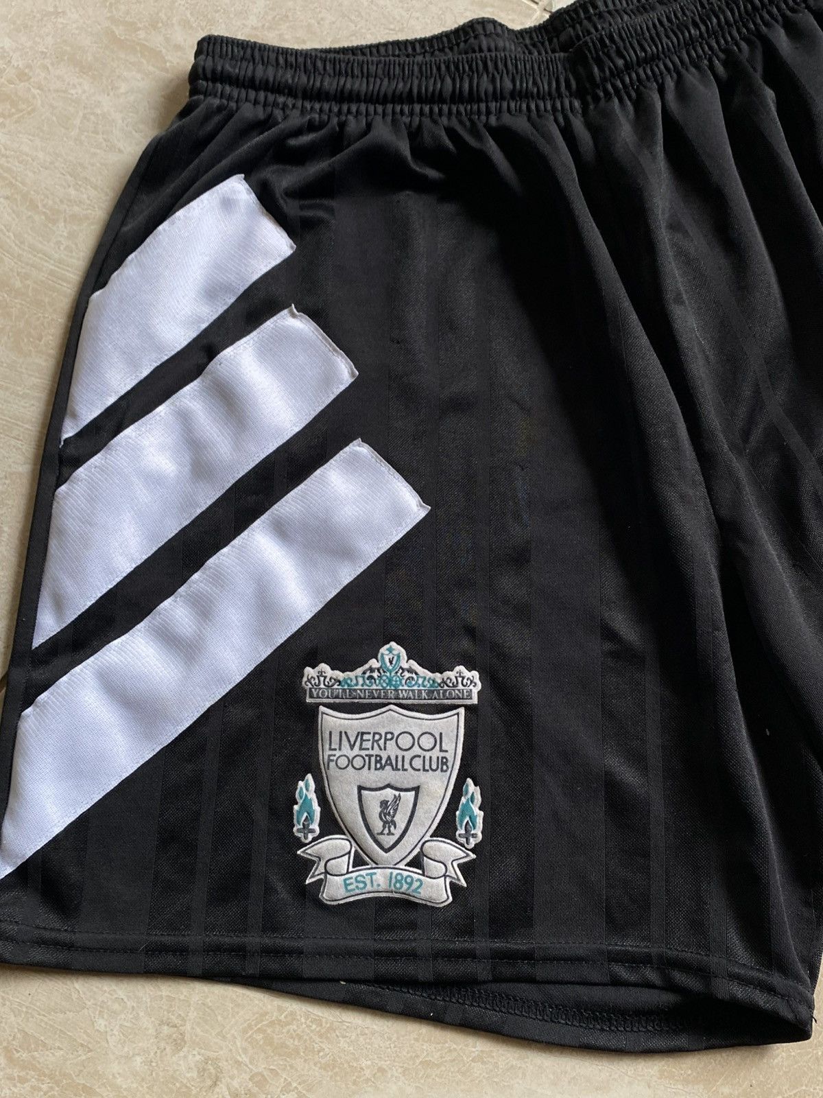Adidas Vintage Adidas Equipment Liverpool FC 1993/95 Away Shorts Size US 36 / EU 52 - 2 Thumbnail