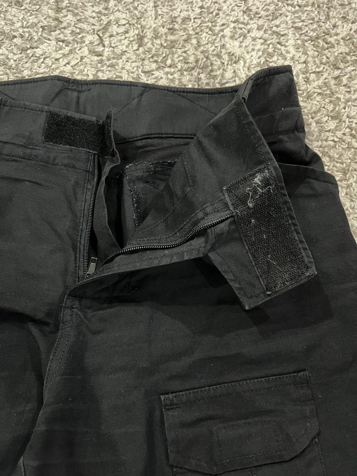 If Six Was Nine 🔥🔥🔥 SUPER RARE Ghost Gear Bondage Tactical 10 Pockets Cargo Size US 36 / EU 52 - 3 Thumbnail