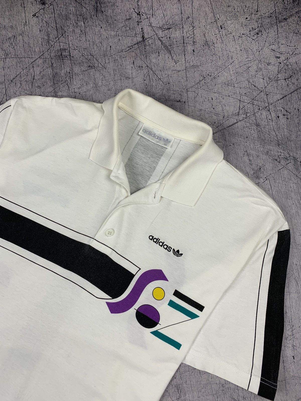 Adidas Vintage Adidas Art Print Polo embroidered logo 90s Size US XL / EU 56 / 4 - 2 Thumbnail