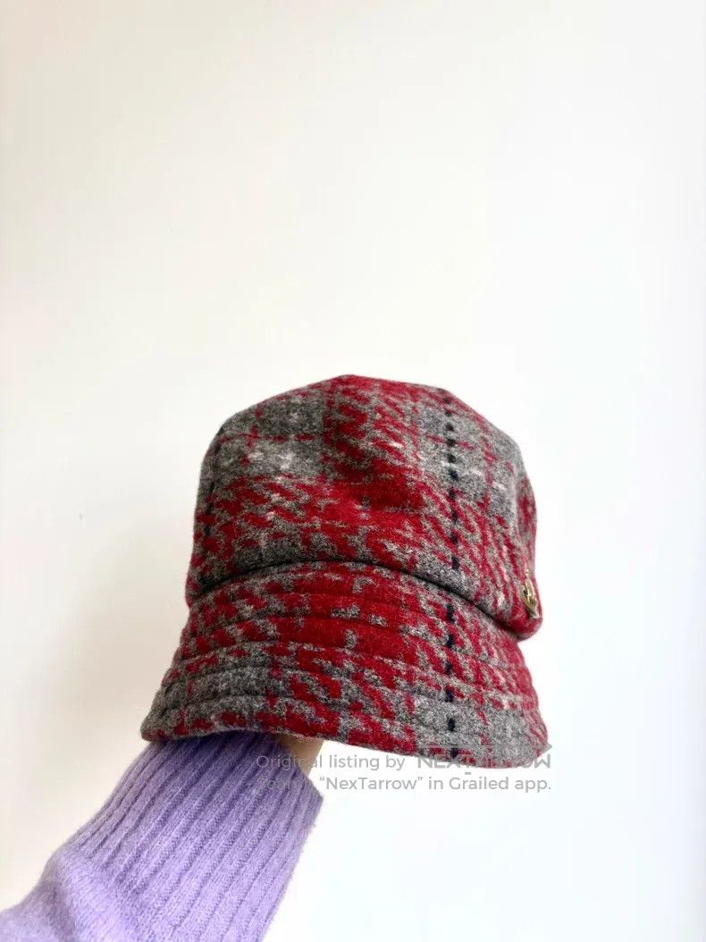Vivienne Westwood Vivienne Westwood Vintage Metal Saturn Logo Grey and Red P Size ONE SIZE - 4 Thumbnail