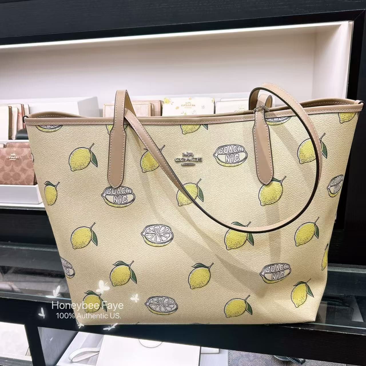 トートバッグ COACH City Tote Bag CAL64 CAL74 CAL76 Coach City Tote Bag In Signature Canvas With Orange Print