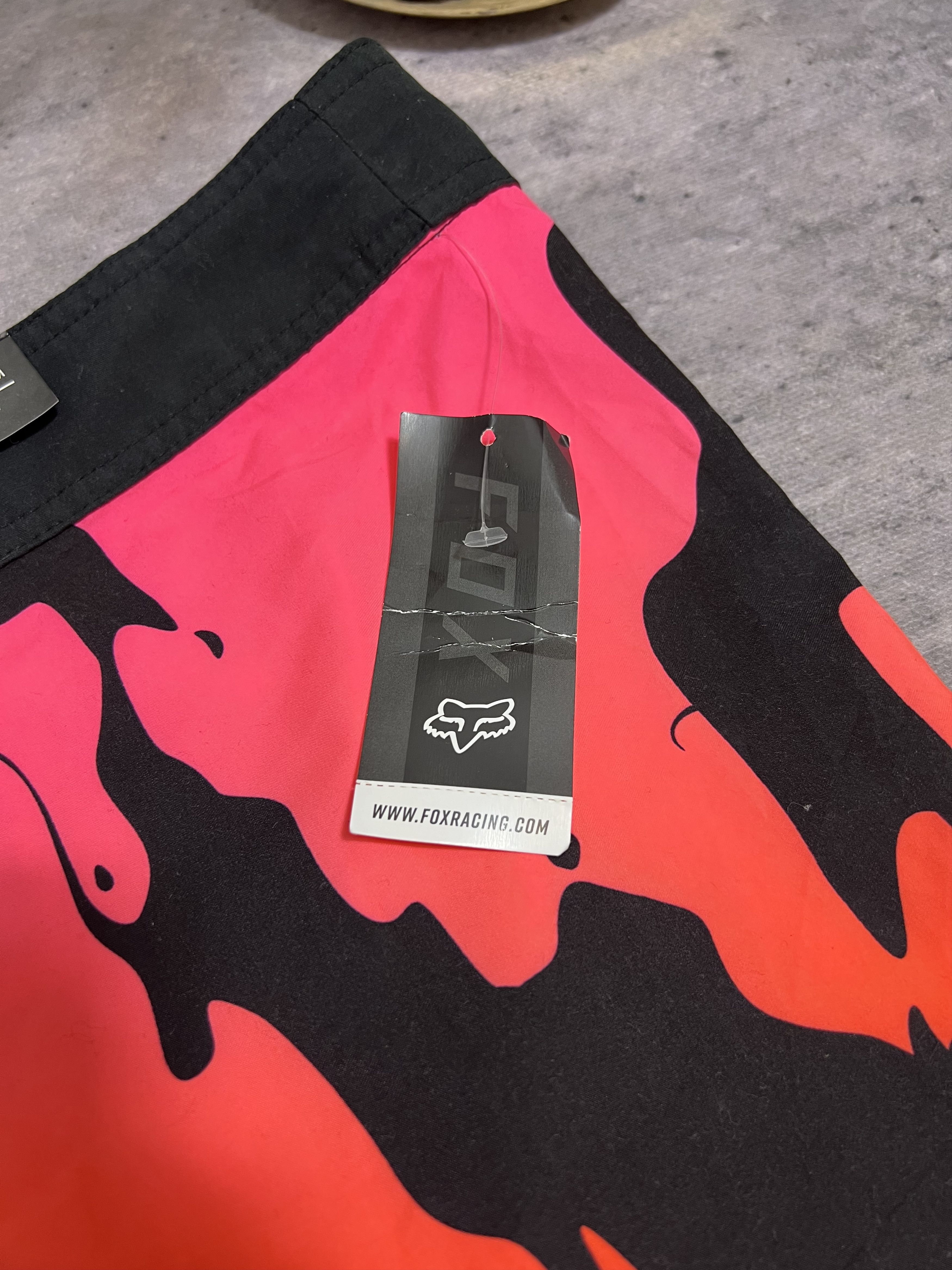 Fox Racing Fox racing boardshorts multicolour new Size US 38 / EU 54 - 4 Thumbnail