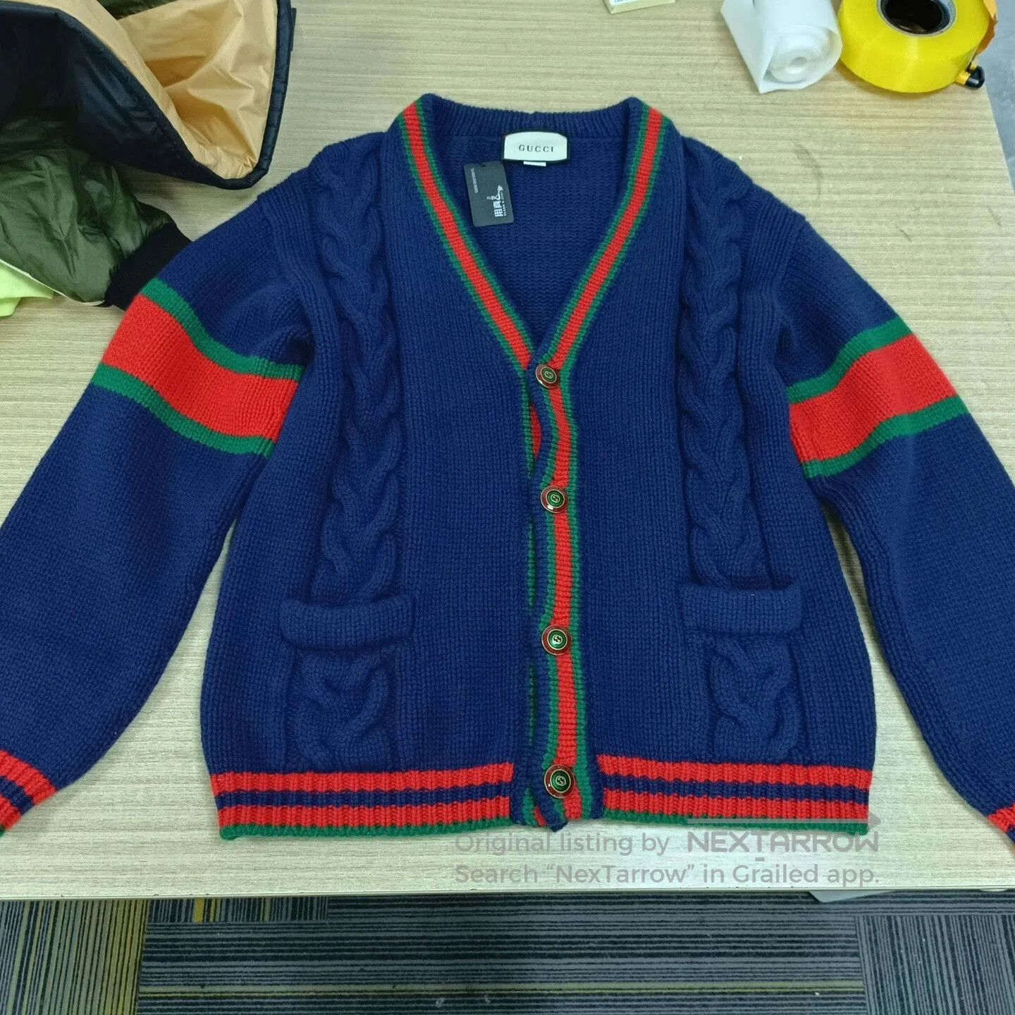 Gucci gucci color block knit cardigan V-neck. Size US M / EU 48-50 / 2 - 1 Thumbnail