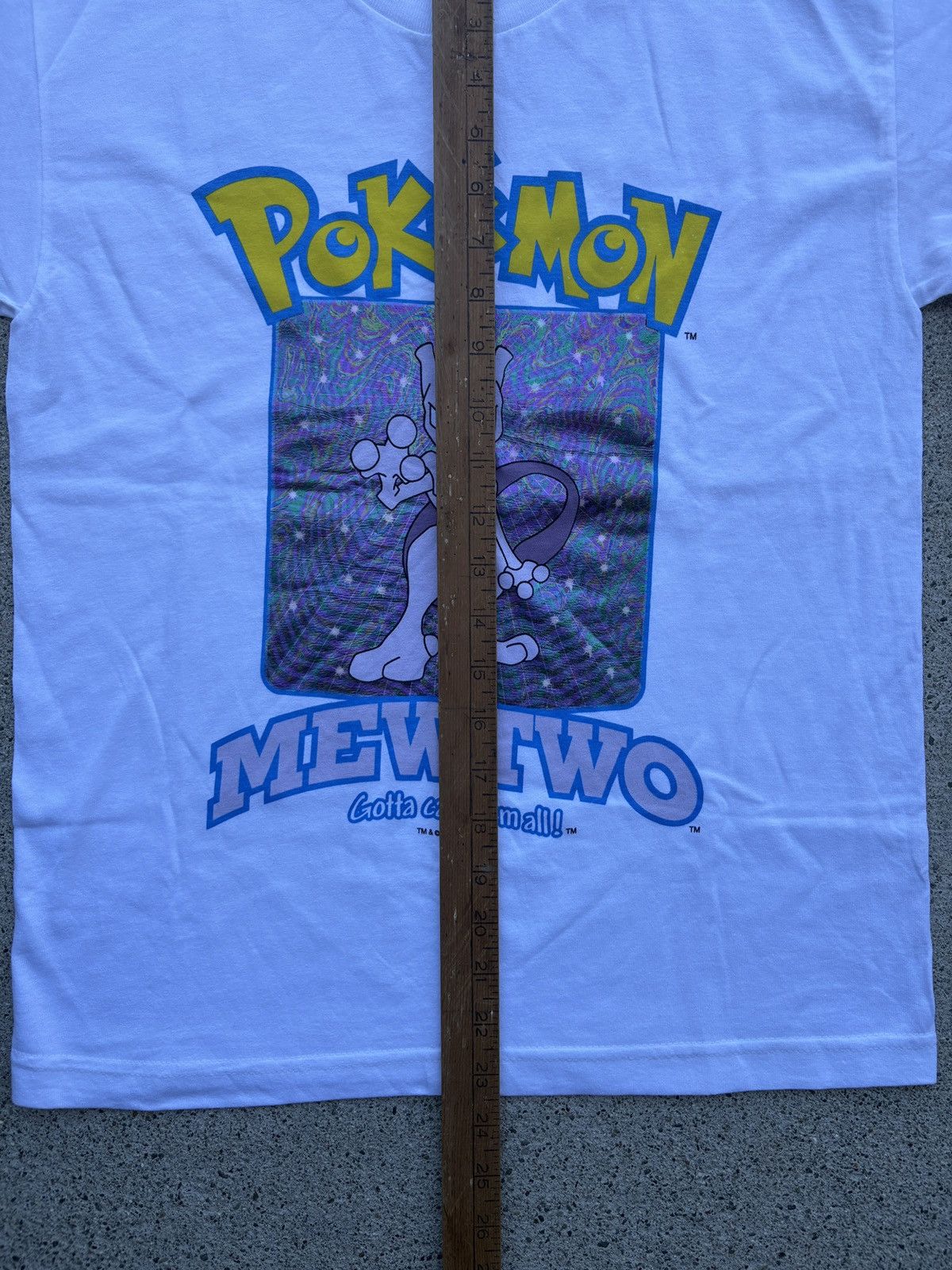 Pokemon Vintage 2000 Pokèmon “Gotta catch ‘em all” MewTwo Shirt Sz M Size US M / EU 48-50 / 2 - 9 Thumbnail