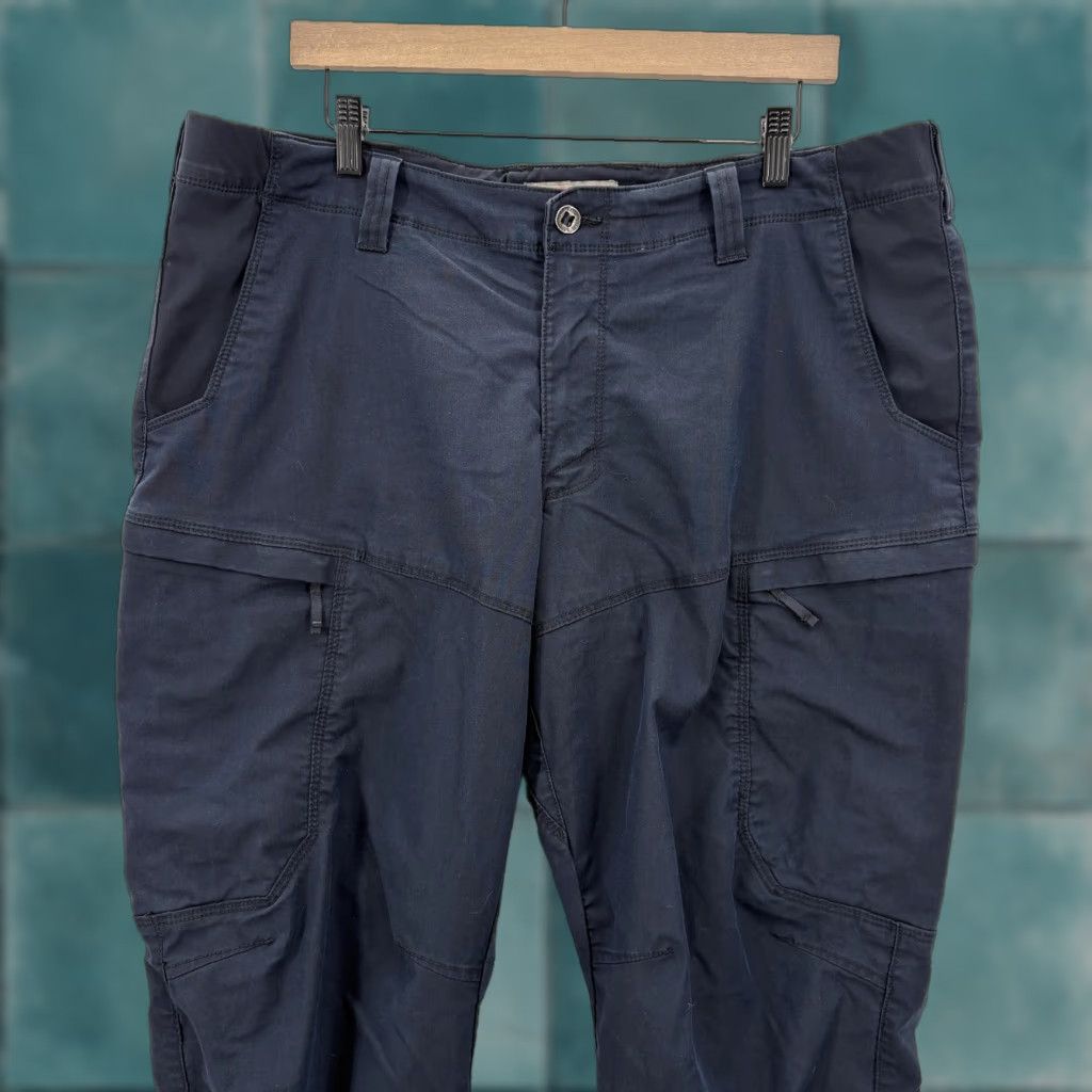 Vintage 5.11 Tactical Apex Pants Mens 40x36 Navy Blue Cargo Utility Outdoors Workwear Size US 40 / EU 56 - 1 Thumbnail