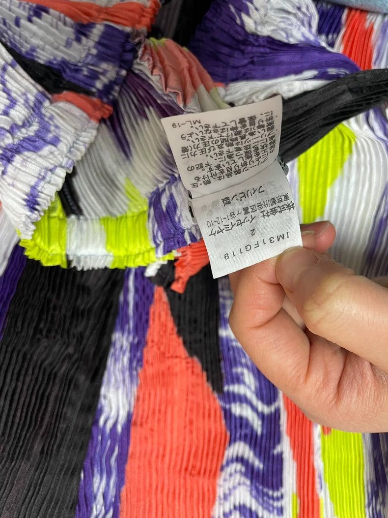 Issey Miyake Issey Miyake size:2 Blue and yellow ink-wash half skirt Size 22" - 5 Thumbnail