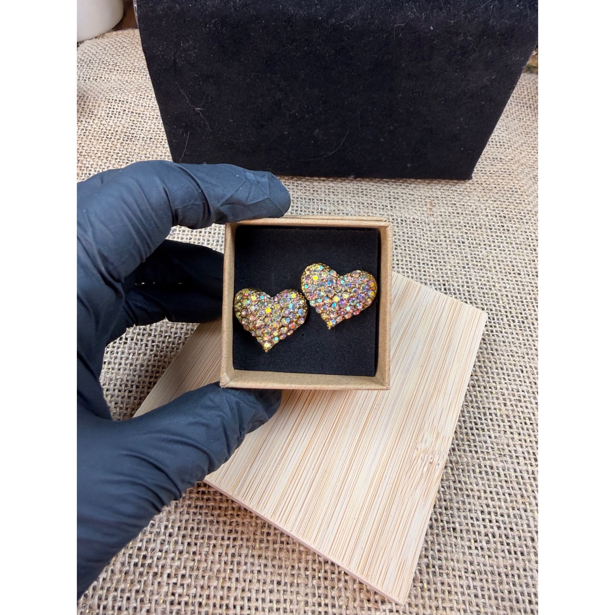 Other Gold-Tone Heart-Shaped Rhinestone Earrings With Stud Backing Size ONE SIZE - 4 Thumbnail