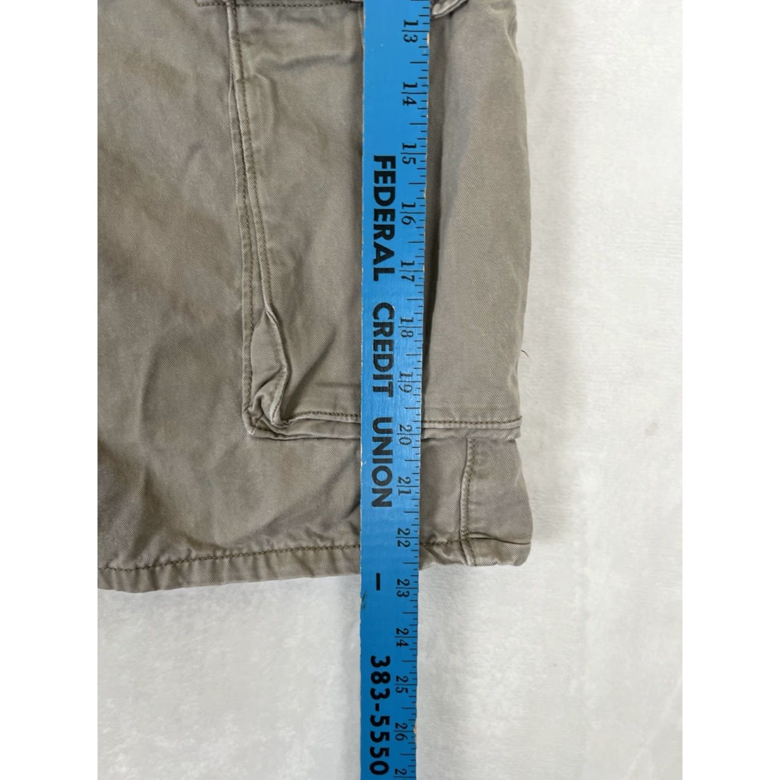 Levi's Levi’s Cargo Shorts Khaki Beige 44 Regular Men 90s Baggy Grunge Travel Casual Inseam 10in Y2K Theme Size US 44 / EU 60 - 5 Thumbnail