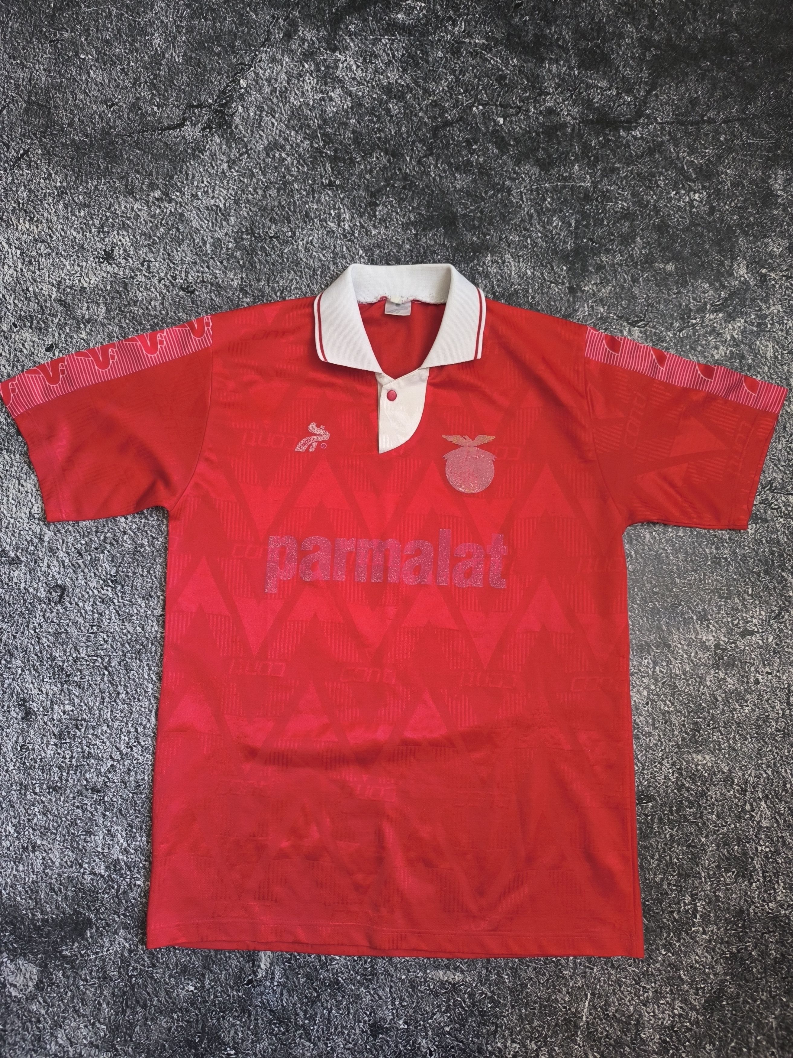 Vintage Vintage jersey 1994 Benfica XL size Size US XL / EU 56 / 4 - 1 Thumbnail