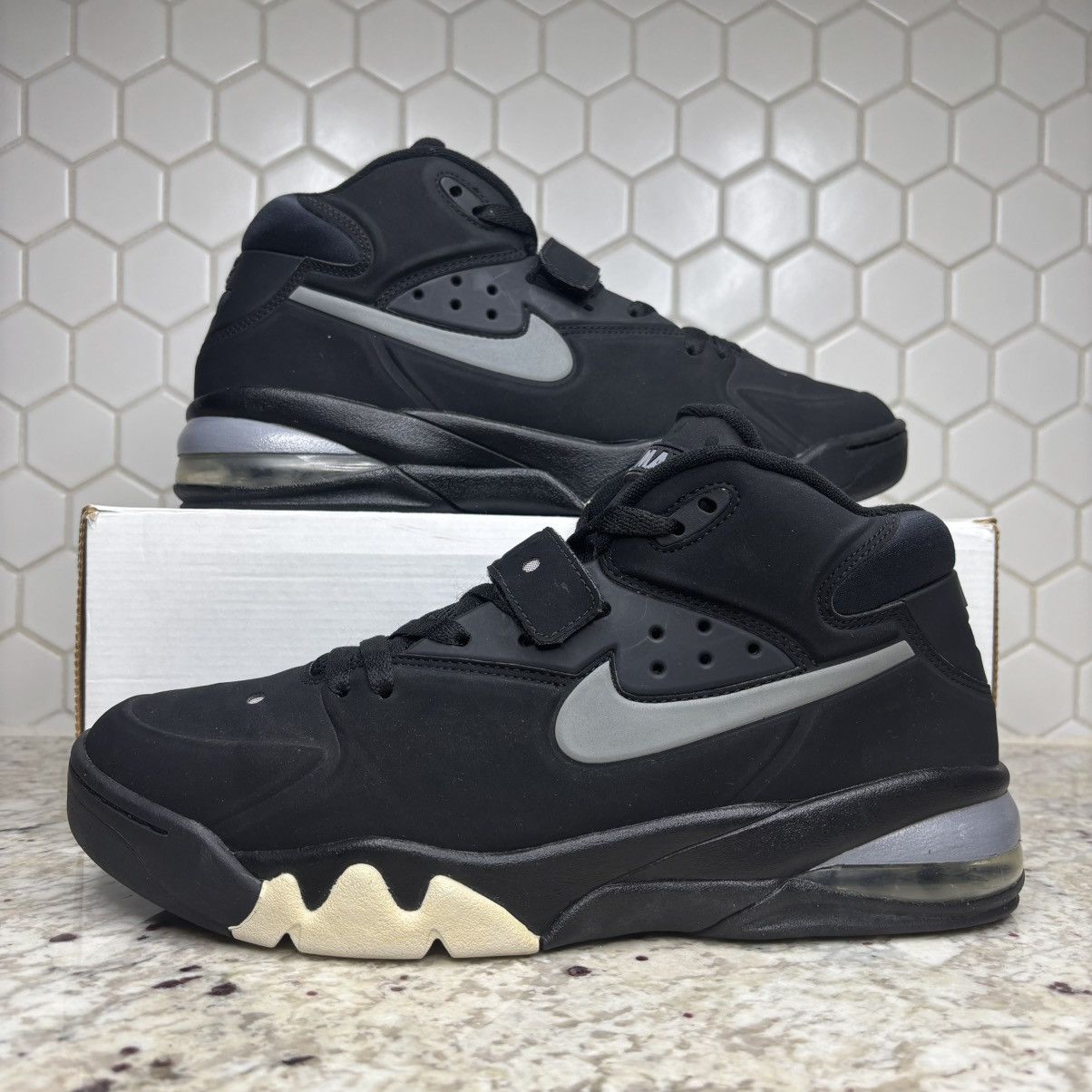 Nike Size 11 - Nike Air Force Max 2013 Black Cool Grey Clean Size US 11 / EU 44 - 1 Thumbnail