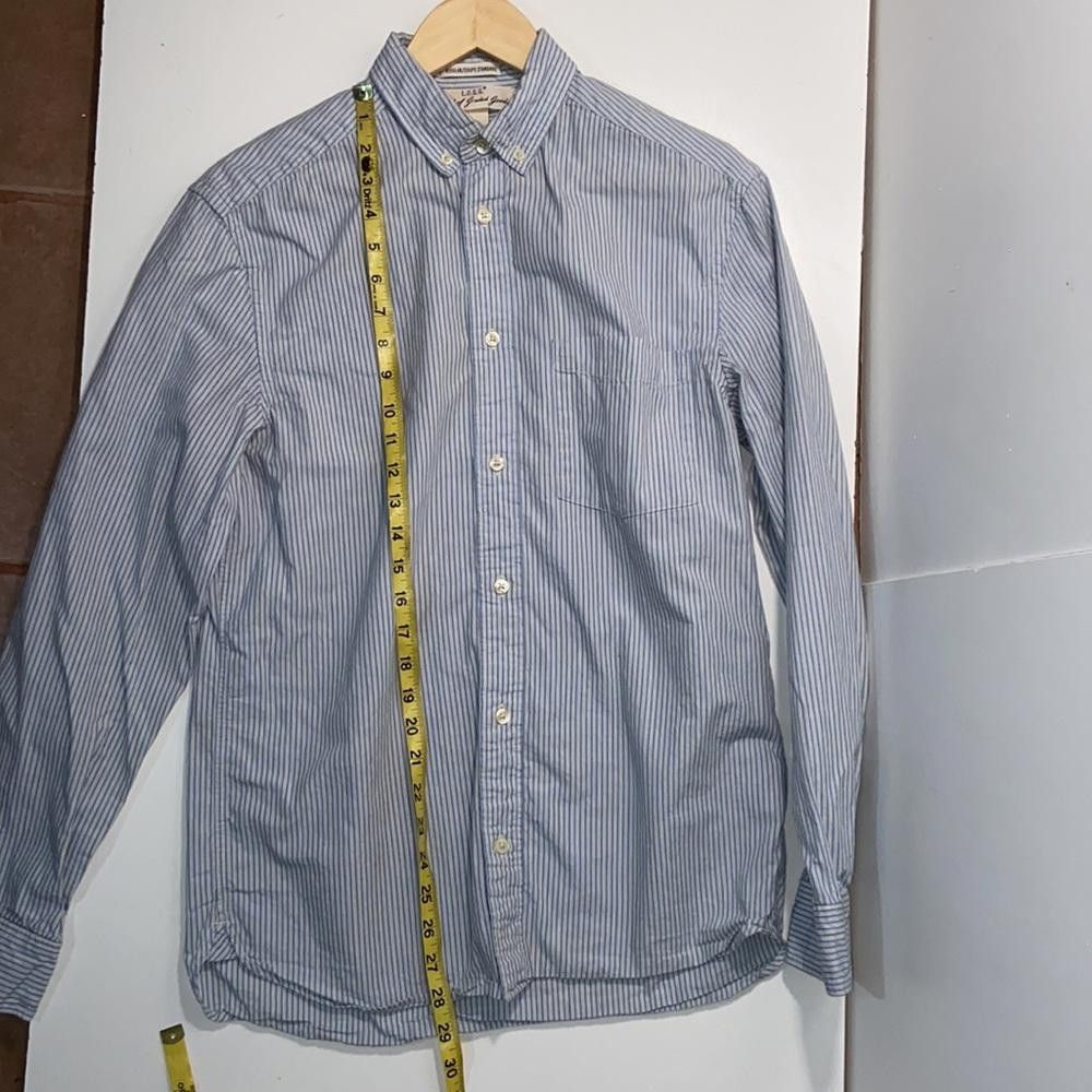 H&M H&M l Pinstripe Button Up Shirt Size Small Size 36R - 4 Thumbnail