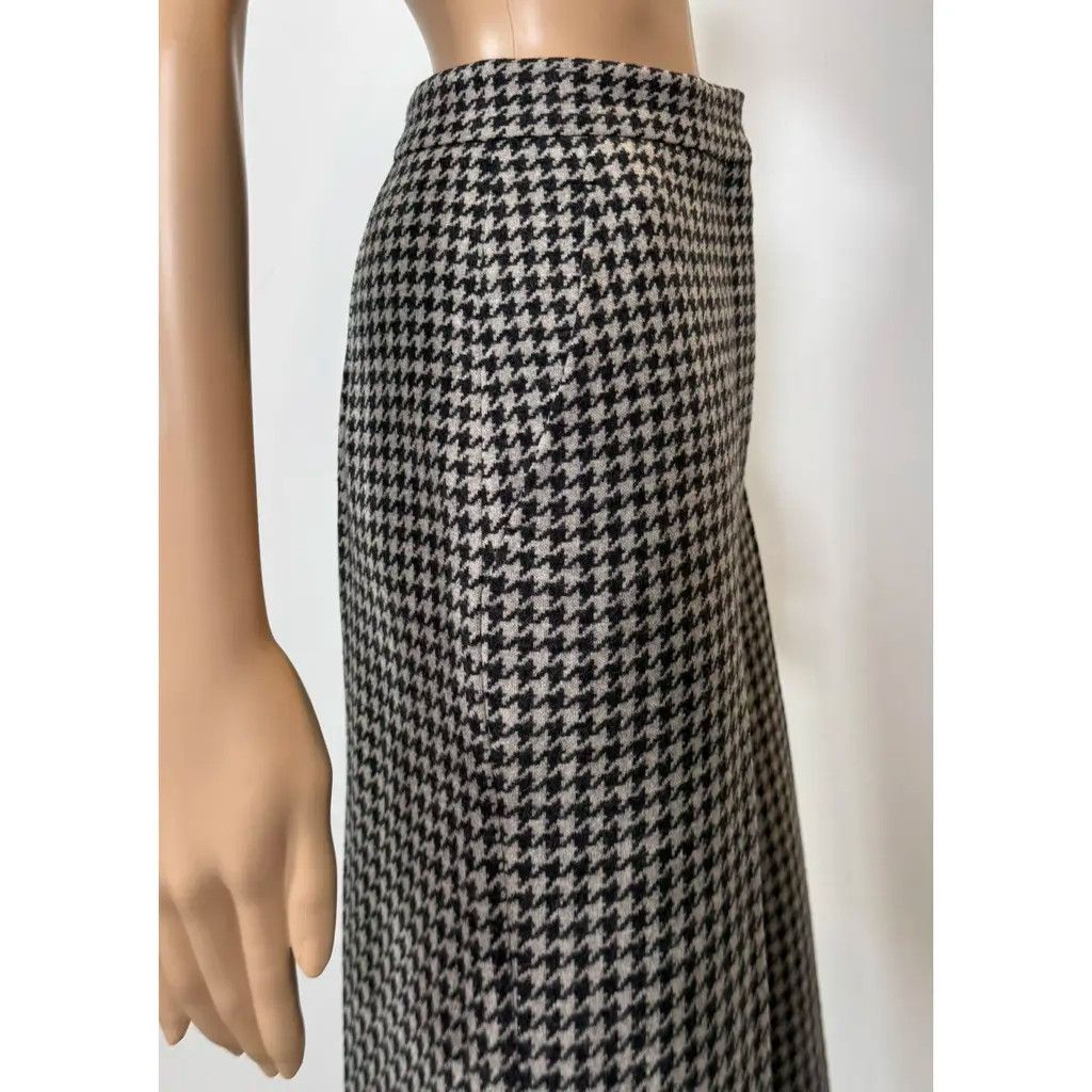 Max Mara Suit, Max Mara Size 36" / US 14 / IT 50 - 12 Thumbnail