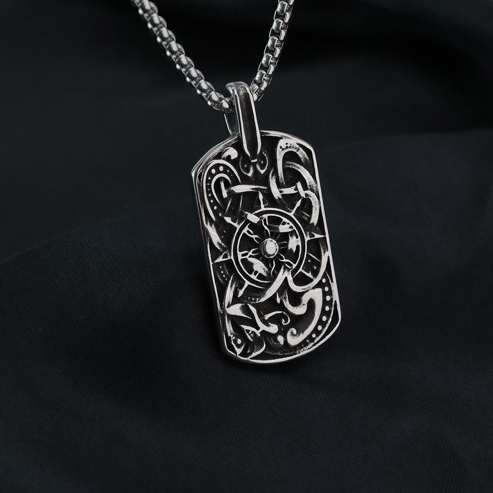 Jewelry Nordic Viking Pirate Compass Necklace Size ONE SIZE - 5 Thumbnail