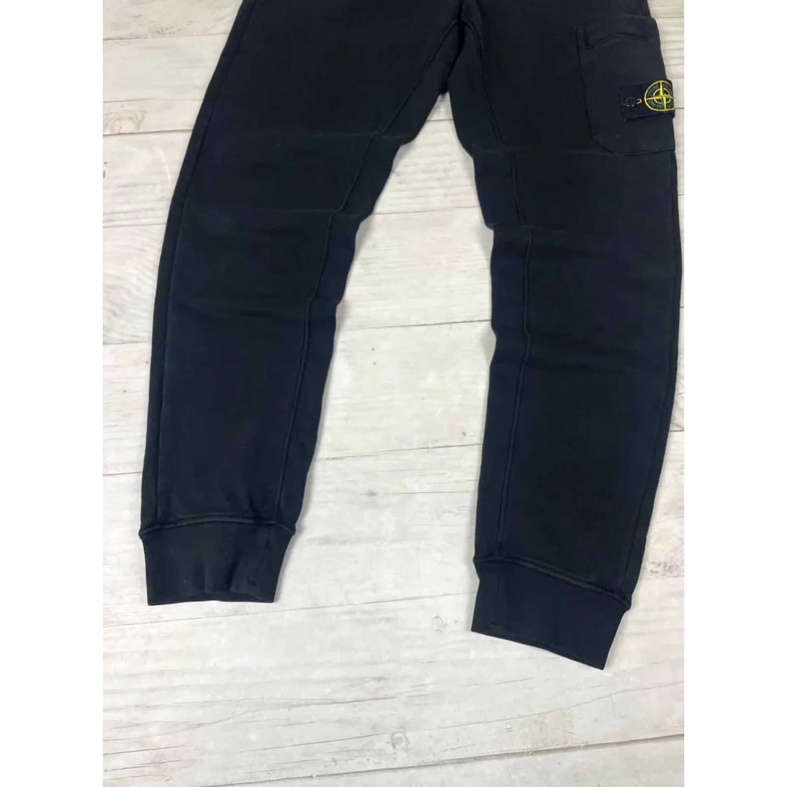 Stone Island Stone Island Fleece Garment Dyed Cargo Pants Sweatpants Men Size M Black Size US 31 - 3 Thumbnail