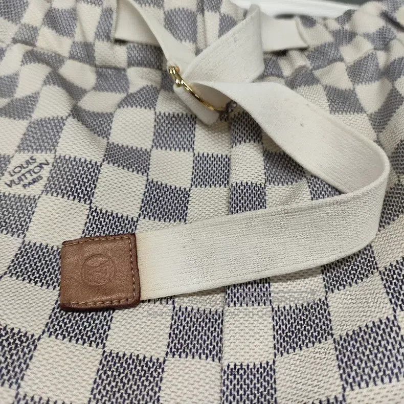 Louis Vuitton Louis Vuitton Checkerboard shorts Size US 34 / EU 50 - 8 Thumbnail