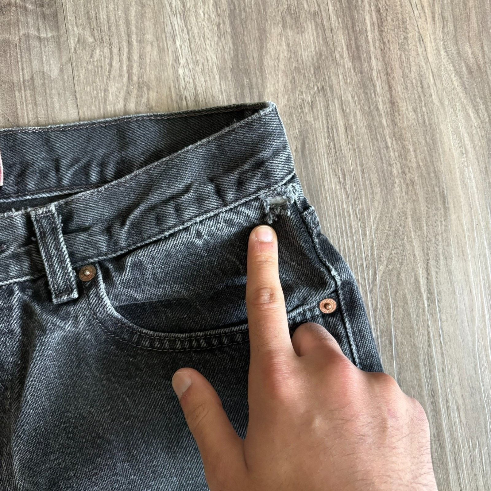 Levi's Vintage Y2K Levi’s 505 Jeans Men's Size 30x32 Straight Leg Size US 30 / EU 46 - 7 Thumbnail