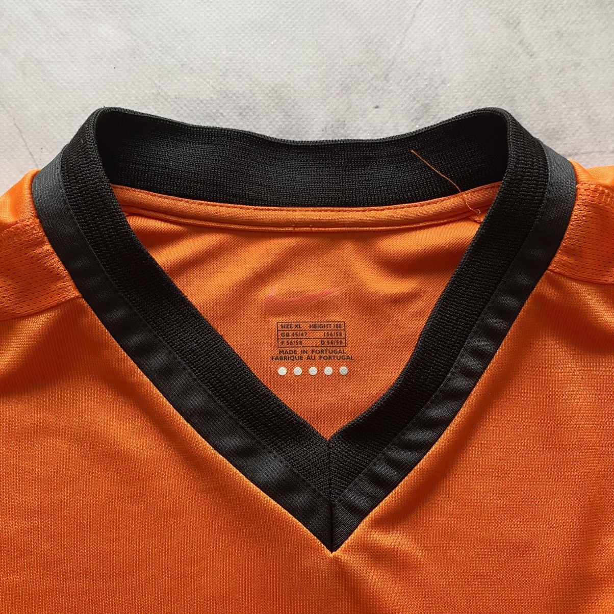 Vintage Nike Netherland 2000/02 Soccer Jersey Y2K Home Size US L / EU 52-54 / 3 - 6 Thumbnail