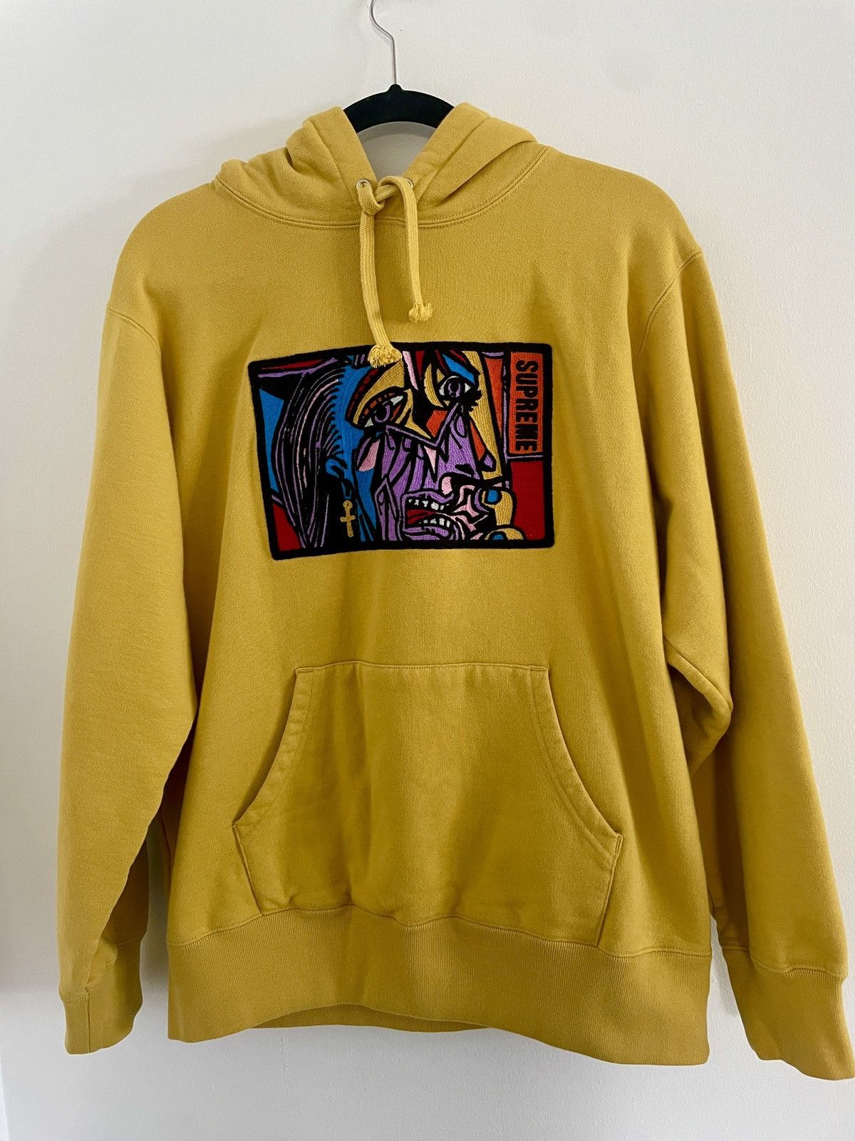 Supreme Supreme Yellow Hoodie - Picasso Embroidery - Size M Size US M / EU 48-50 / 2 - 1 Thumbnail