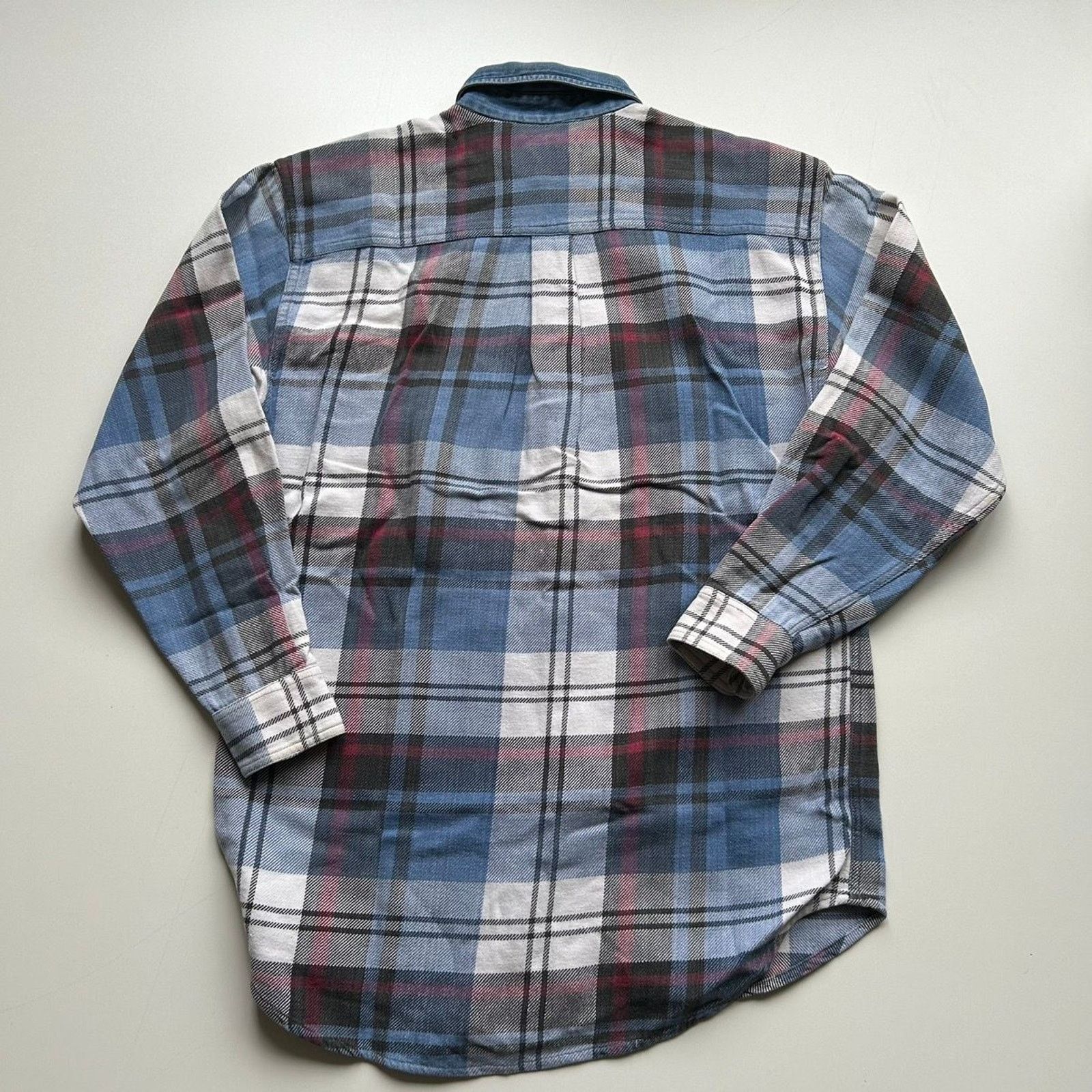 Disney × Mickey Mouse × Vintage Vintage 1990s Mickey Mouse Disney Plaid Button Up Shirt Rare Size US M / EU 48-50 / 2 - 4 Thumbnail