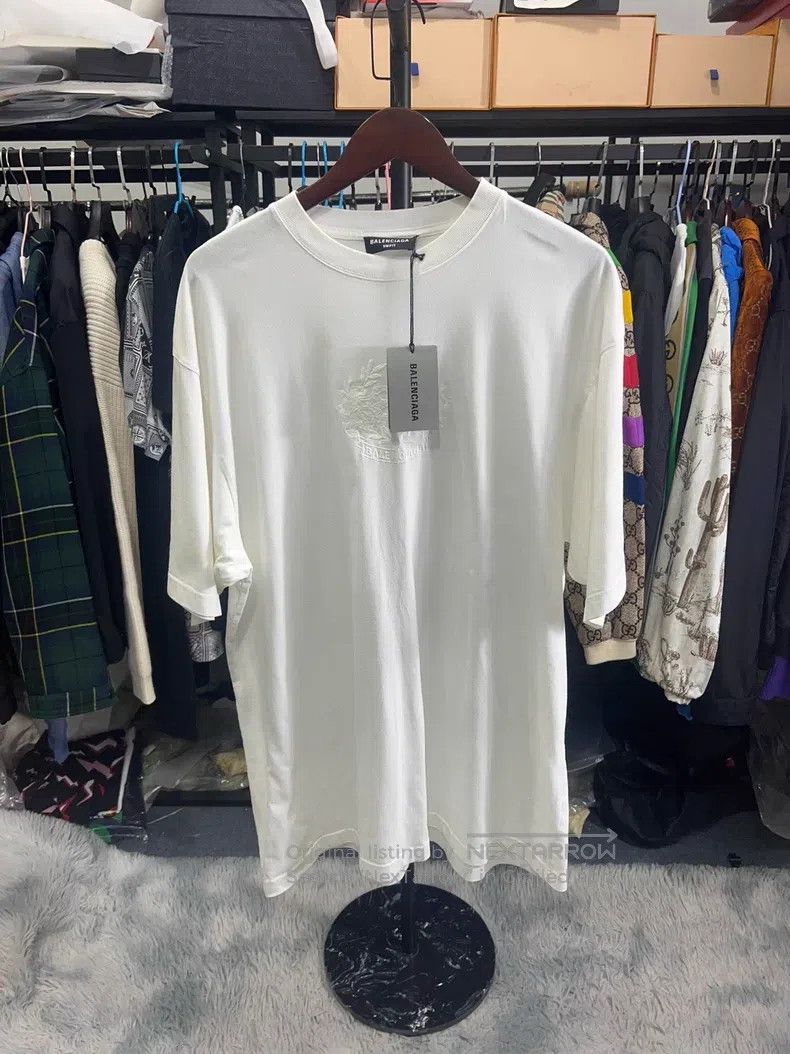 Balenciaga Balenciaga Embroidered Short-Sleeve T-Shirt Size US XS / EU 42 / 0 - 1 Thumbnail