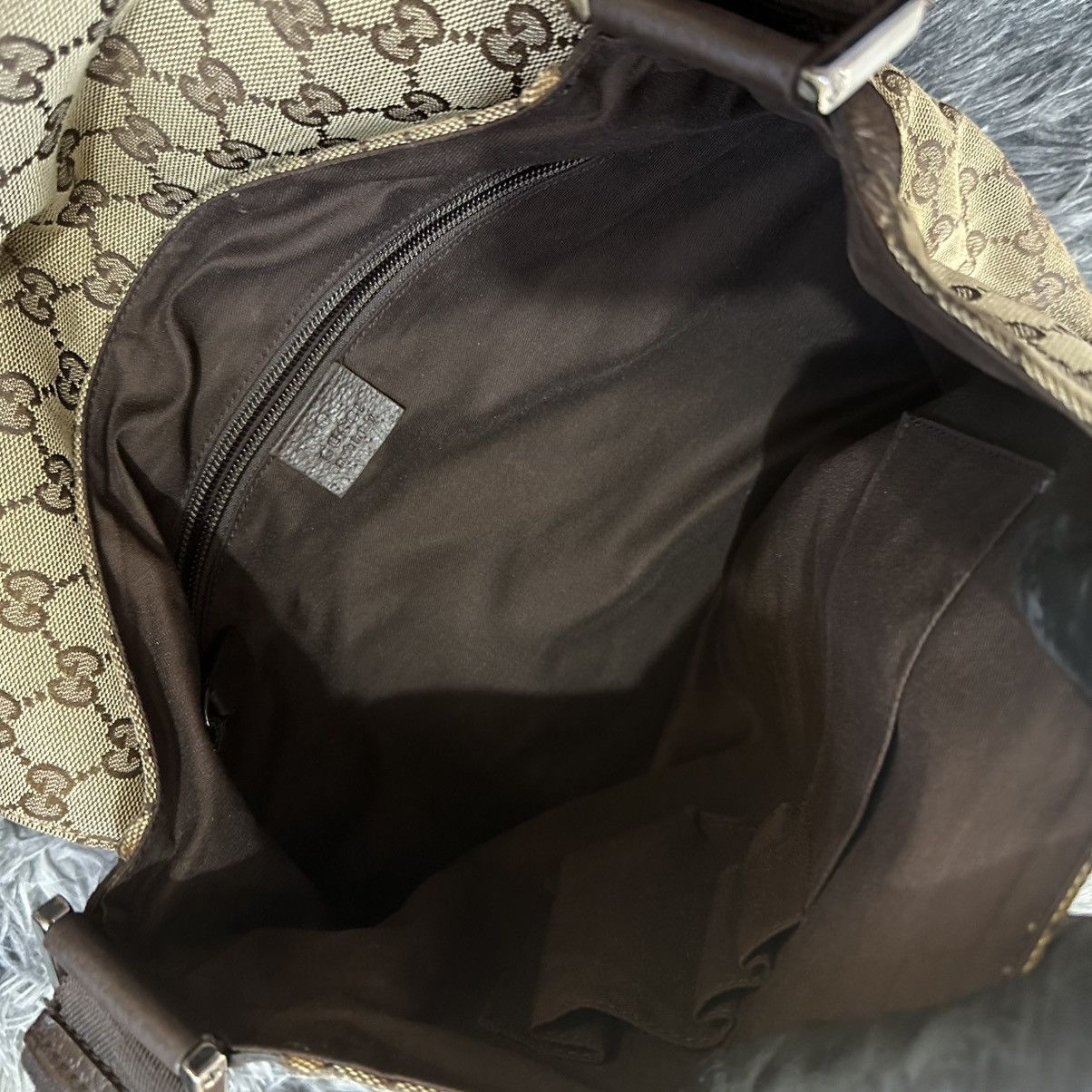 Gucci Gucci Canvas GG Messenger Bag Size 32 - 5 Thumbnail