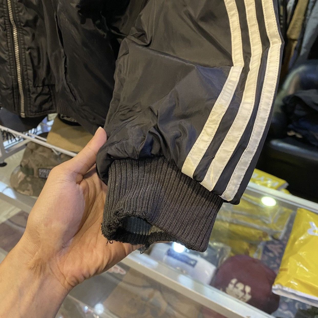 Adidas Vintage Adidas Reversible hoodie jackets Size US M / EU 48-50 / 2 - 7 Thumbnail