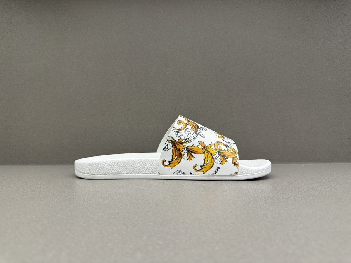 Versace Jeans Couture Versace Jeans Couture Outline Barocco Sliders Size US 9 / EU 42 - 6 Thumbnail
