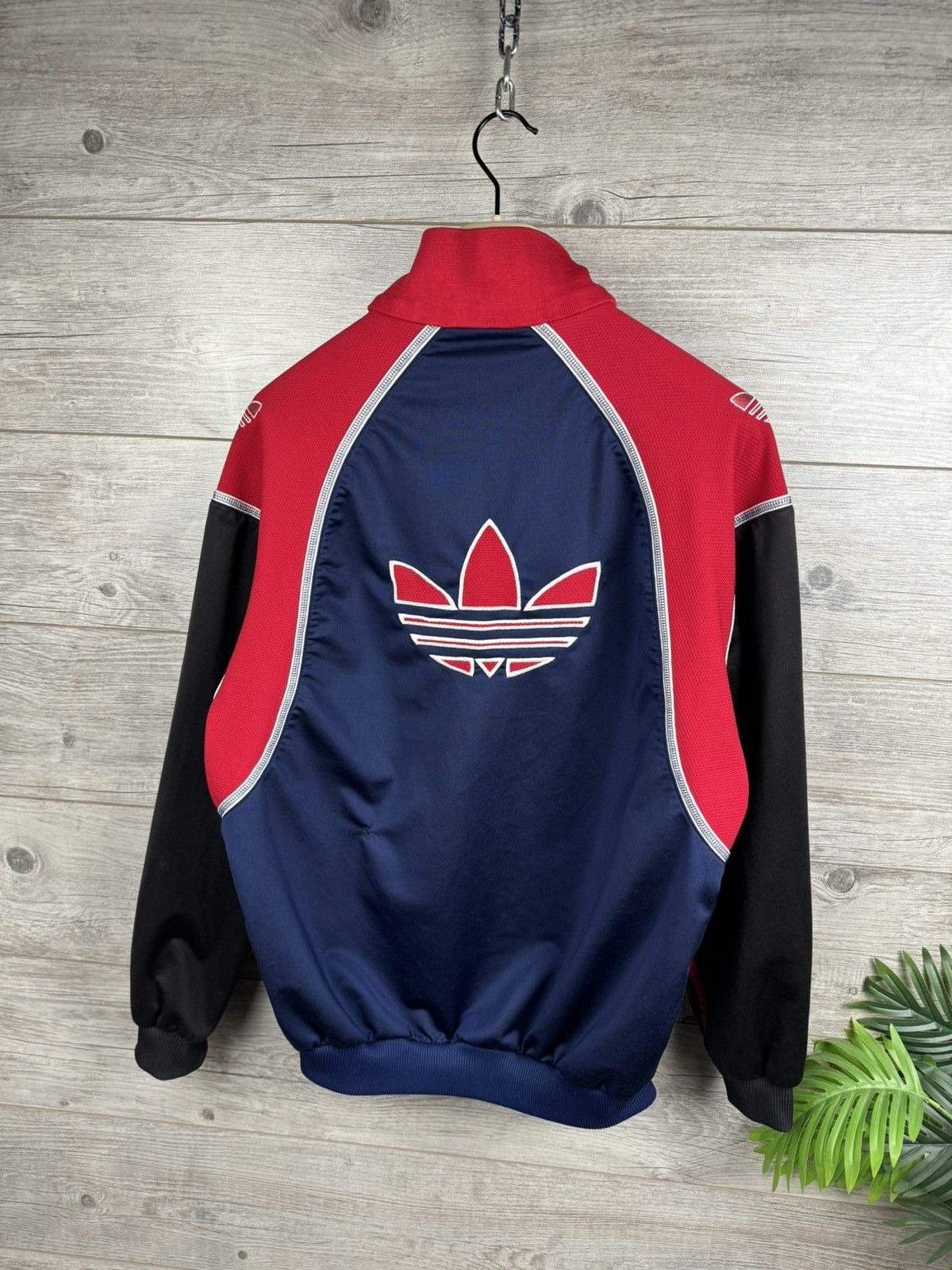 Adidas × Vintage Adidas Big Logo zip 80s Rare vintage size L Size US L / EU 52-54 / 3 - 16 Thumbnail