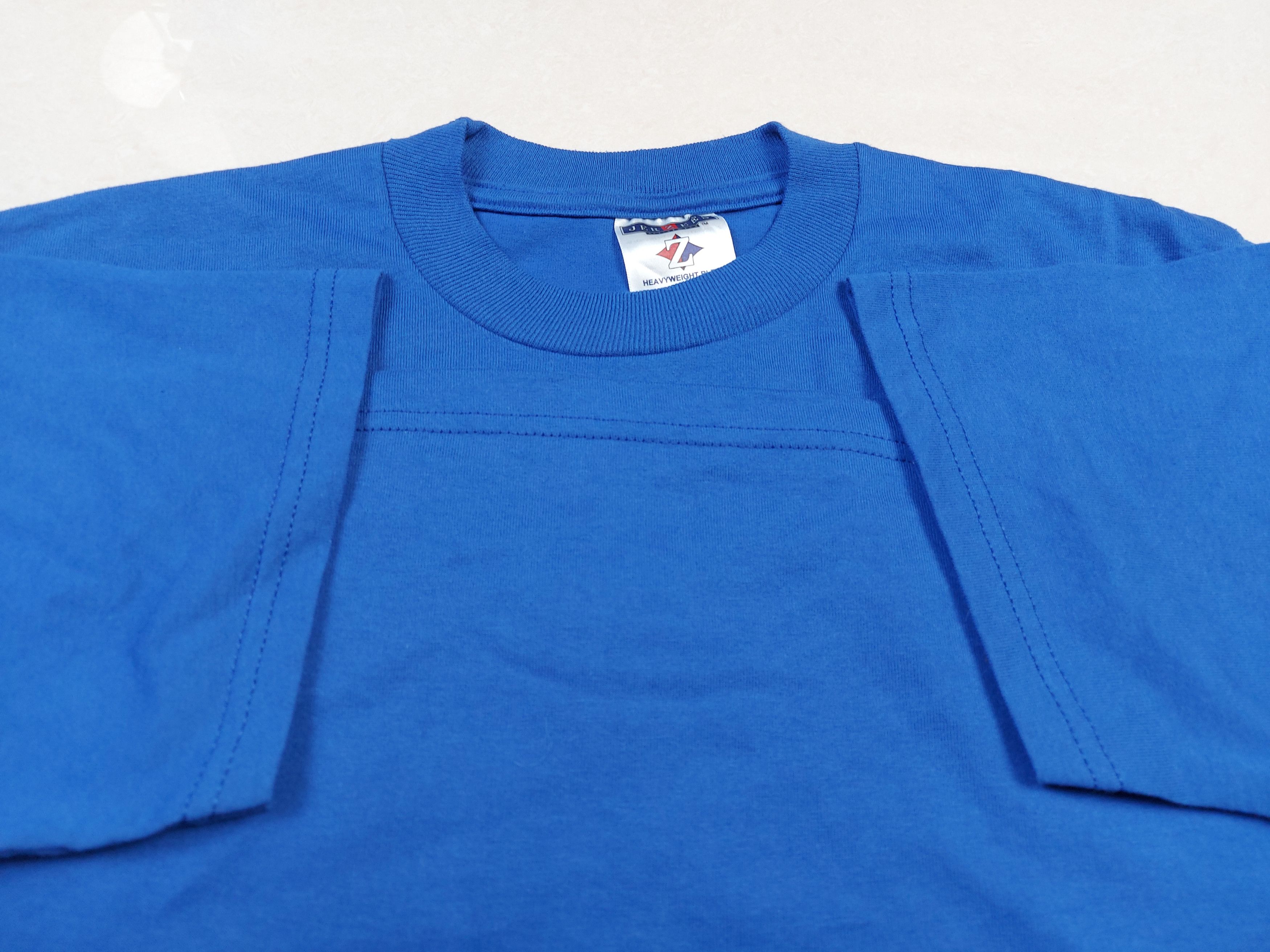 Other Vintage 2002 Nuisance Wear Hemp Leaf Official TEE Size US M / EU 48-50 / 2 - 6 Thumbnail