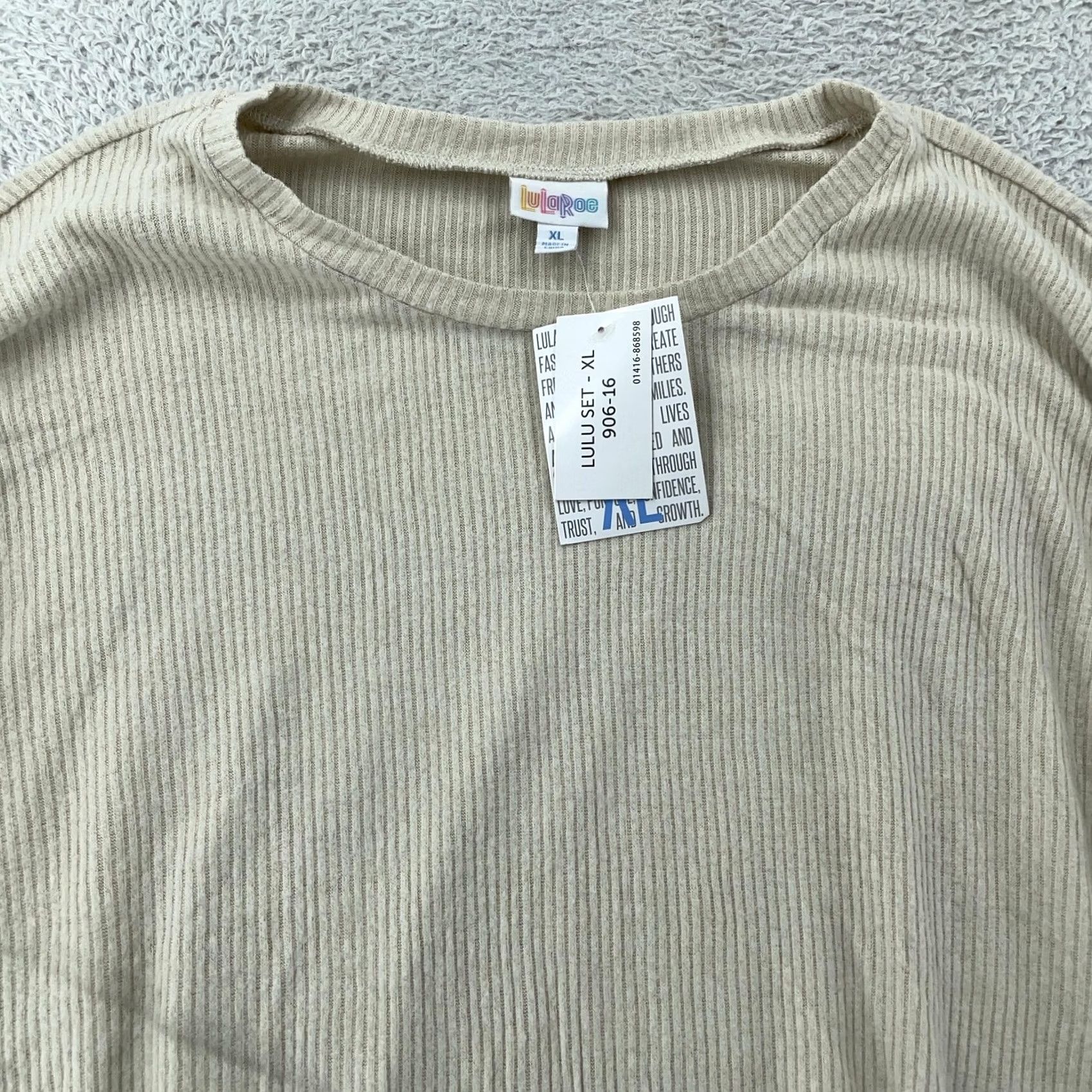 Vintage LuLaRoe Shirt Womens XL Beige Ribbed Long Sleeve Lounge Knit Soft Top Size XL / US 12-14 / IT 48-50 - 2 Thumbnail