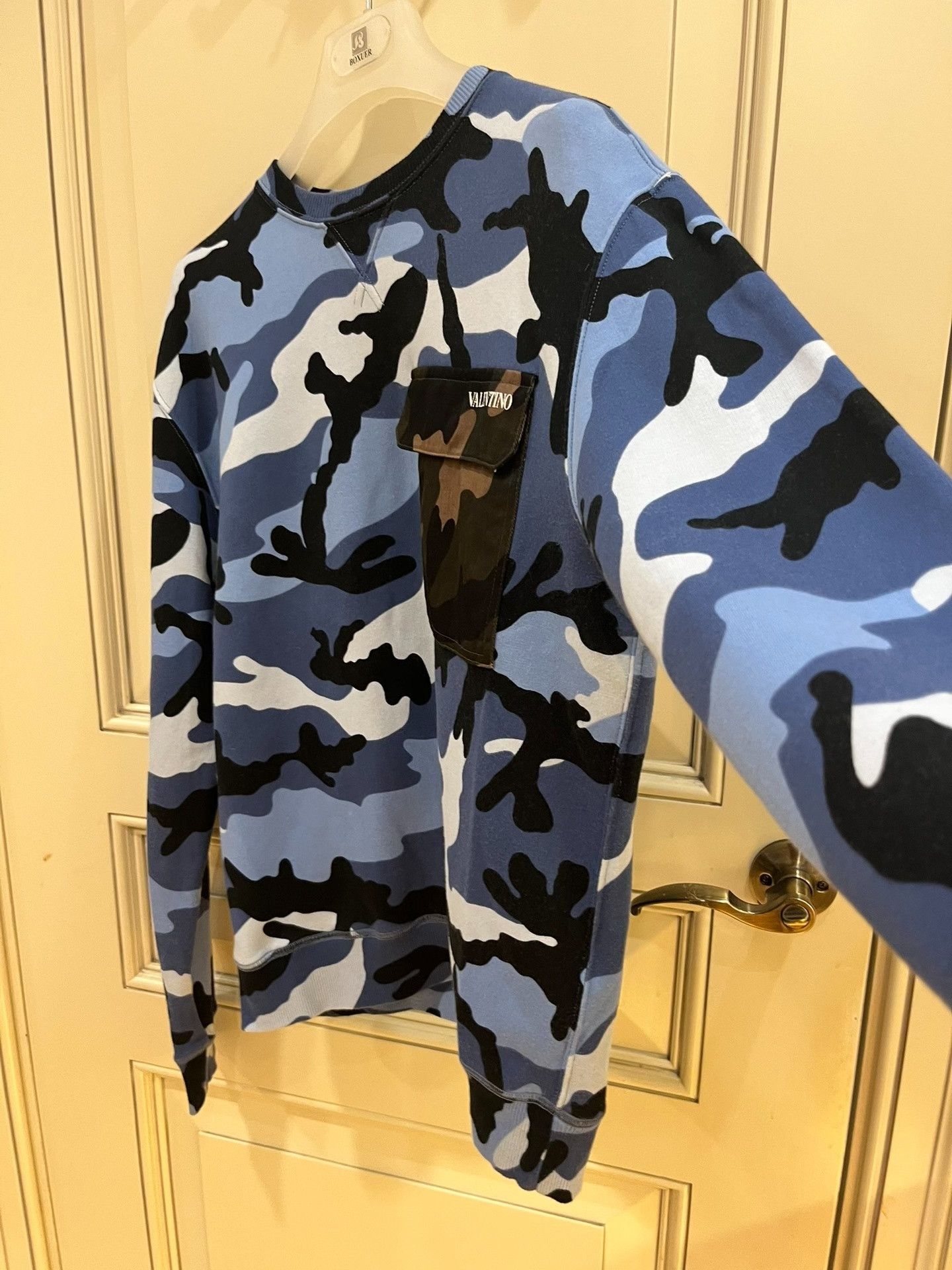 Valentino Valentino Blue Camouflage Crewneck Sweater Size US S / EU 44-46 / 1 - 8 Thumbnail