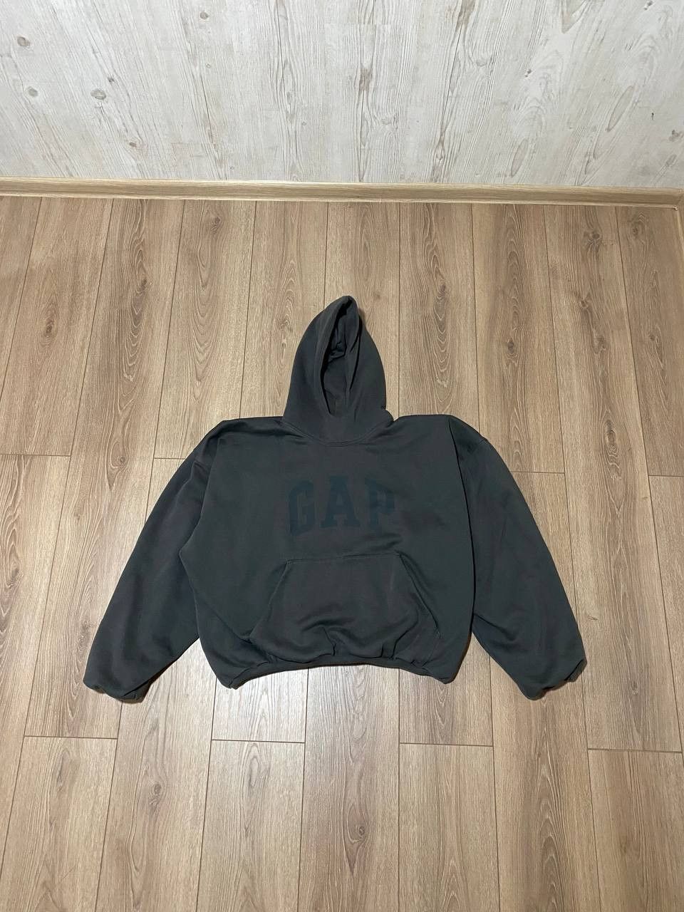 BNWT Yeezy Gap Balenciaga Dove Hoodie