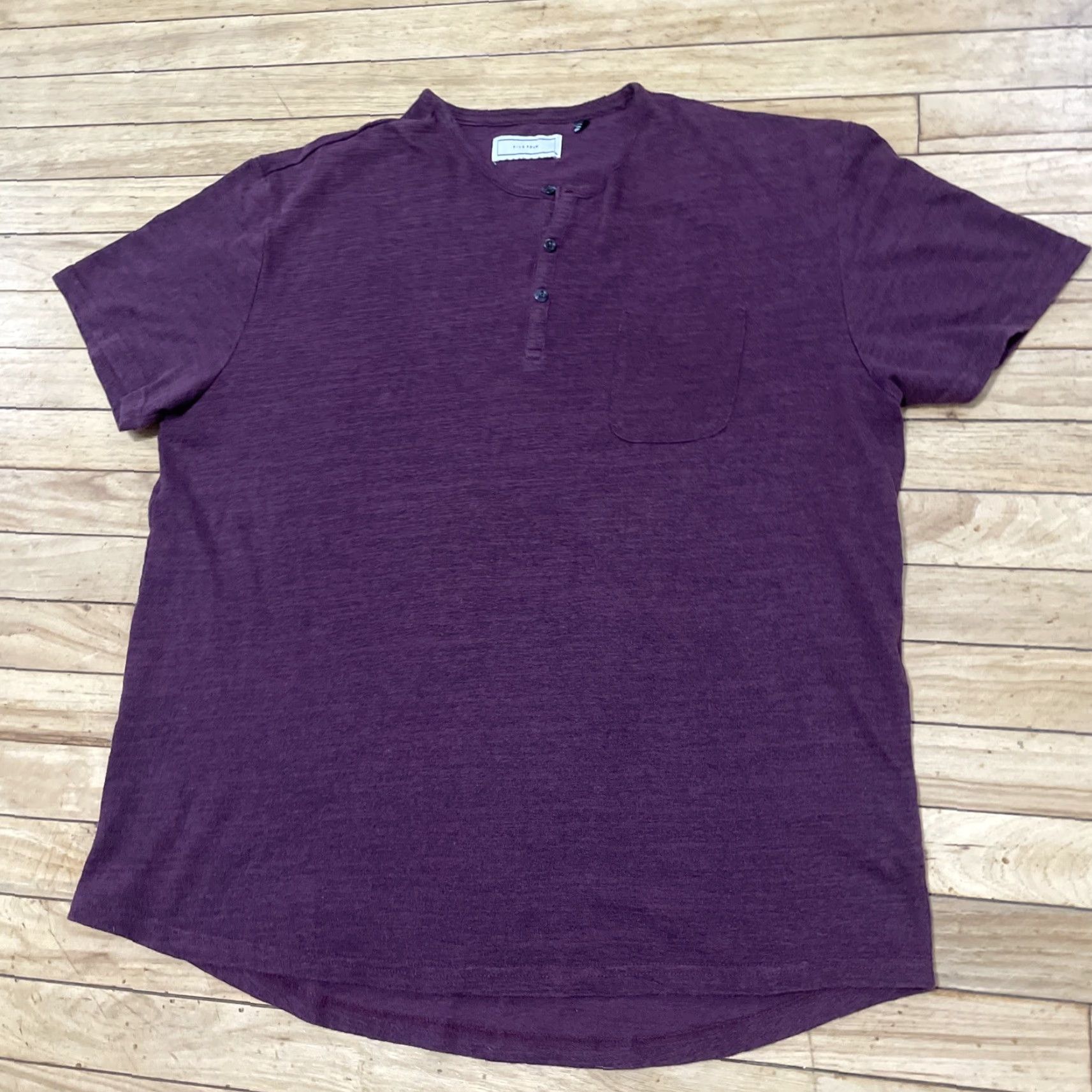 Vintage Five Four Henley Shirt Men XL Burgundy Red Textured Terry Dark Dressy Mature Shirt Size US XL / EU 56 / 4 - 2 Thumbnail