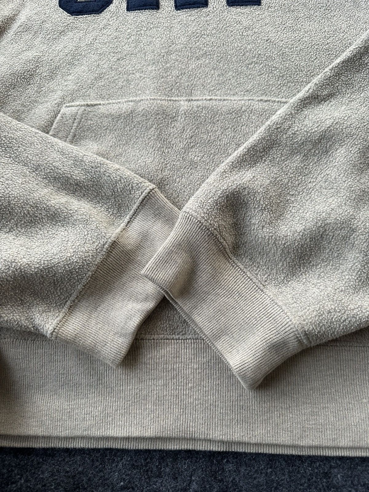 Gap × Vintage Vintage Gap Big Logo Balenciaga Yeezy Style Hoodie Z38 Size US M / EU 48-50 / 2 - 7 Thumbnail