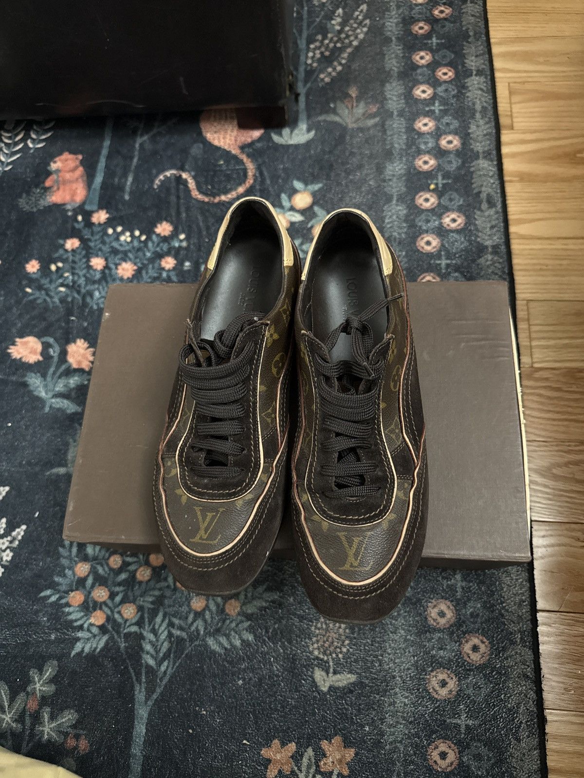 Louis Vuitton Louis Vuitton Sneakers Size US 9 / EU 42 - 1 Thumbnail