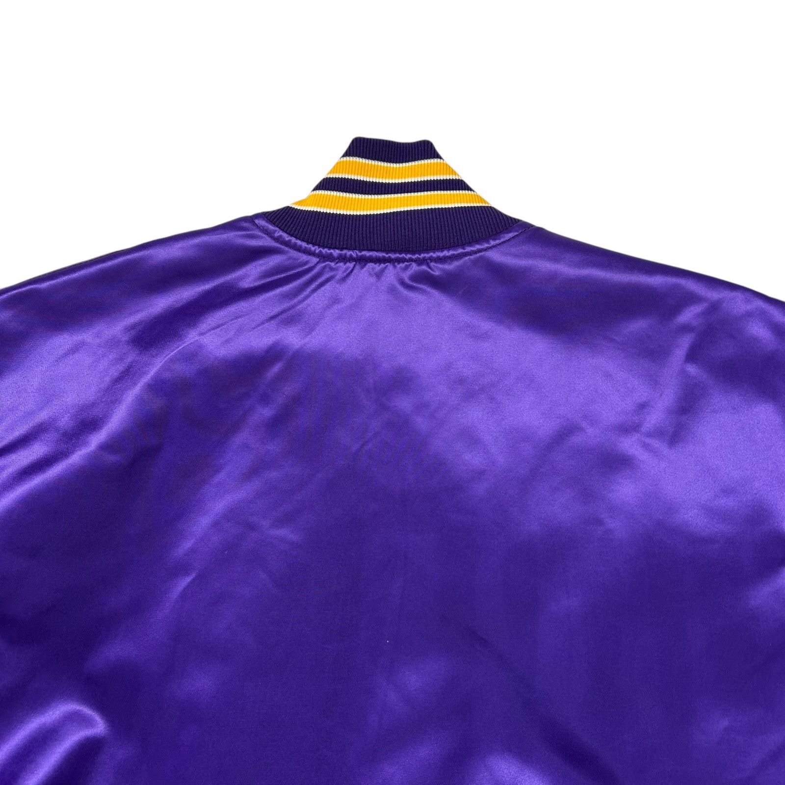 NCAA VTG 90s NCAA WASHINGTON HUSKIES FELCO SATIN BOMBER JACKET Size US L / EU 52-54 / 3 - 4 Thumbnail