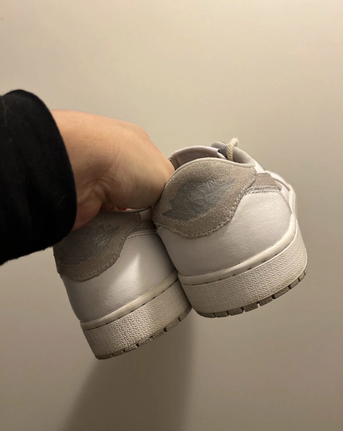 Jordan Brand Air Jordan 1 Low OG Size US 10 / EU 43 - 4 Thumbnail