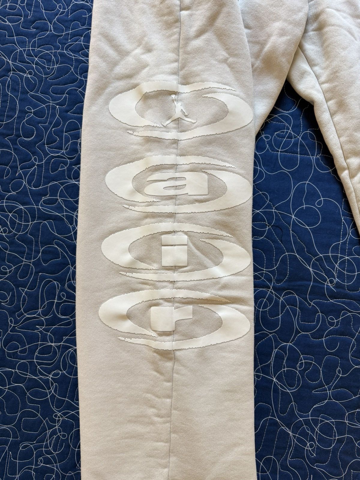 Other Jordan x Travis Scott x Cactus Jack off white sweats-XL Size US 36 / EU 52 - 2 Thumbnail