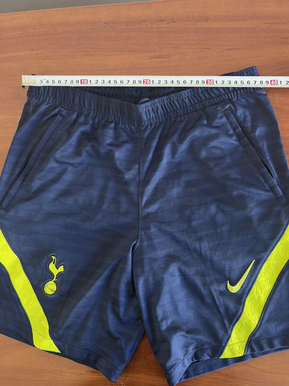 Nike 2021/22 Nike Tottenham Football Shorts Jersey Men’s Size L Size US 33 - 5 Thumbnail